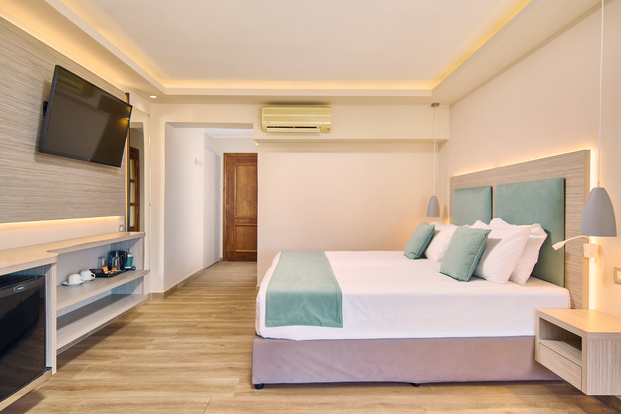 Family Room Pool View