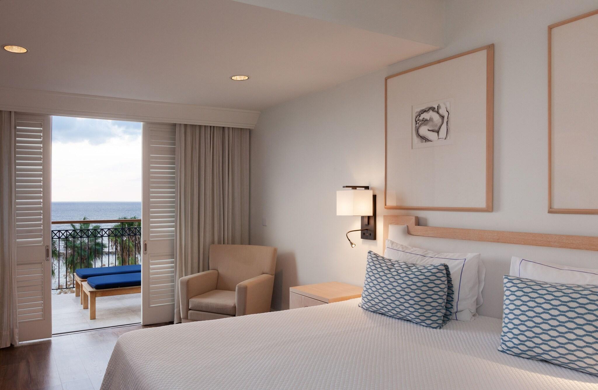 Suite Deluxe with Views