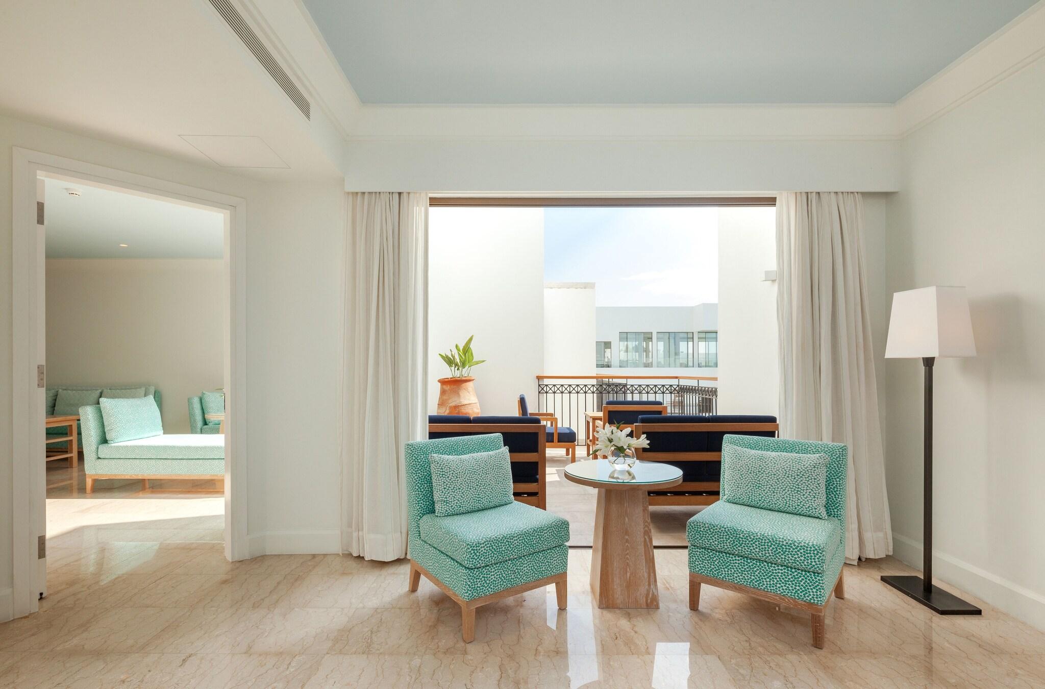 Suite Superior with Views