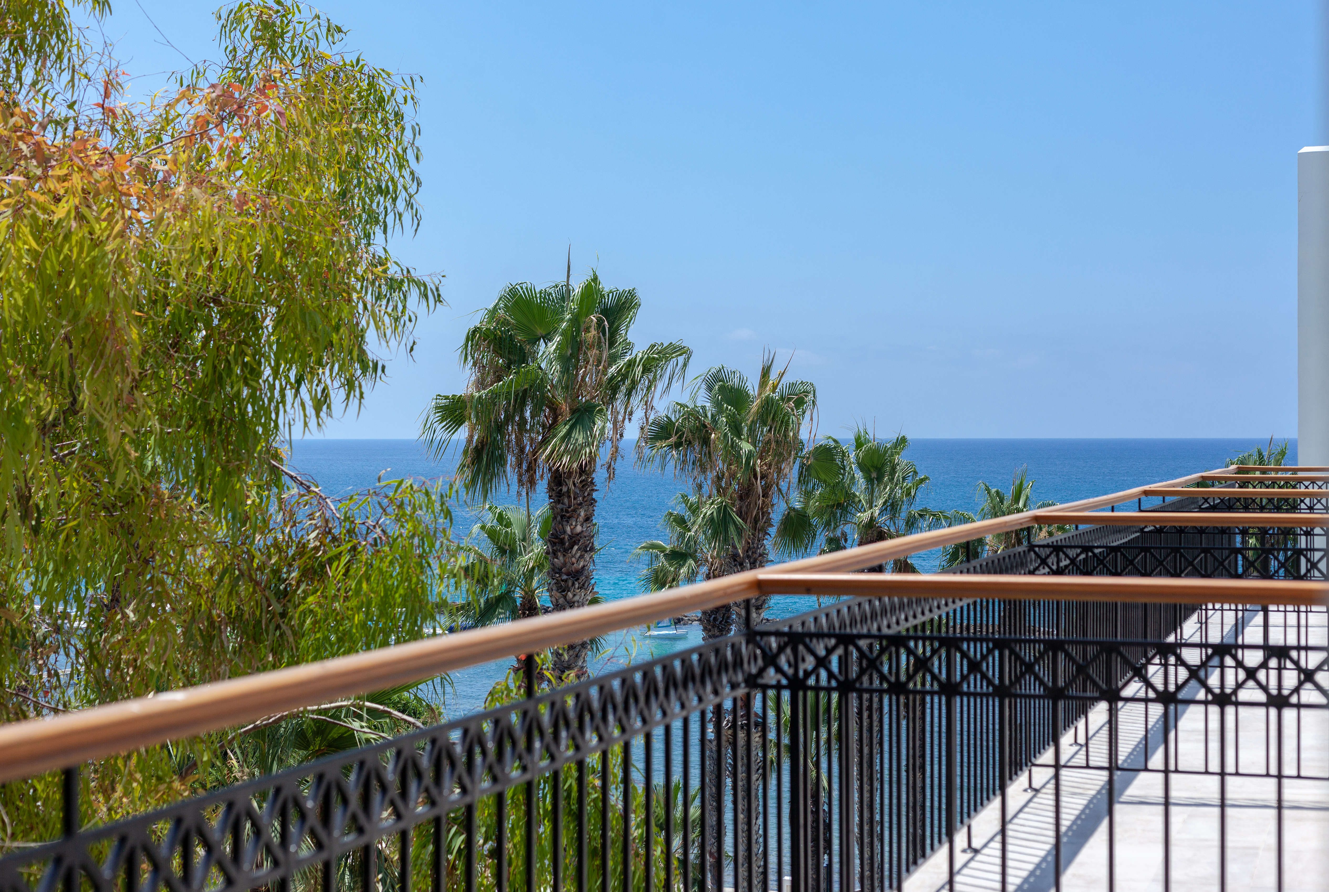 Double or Twin Side Sea View