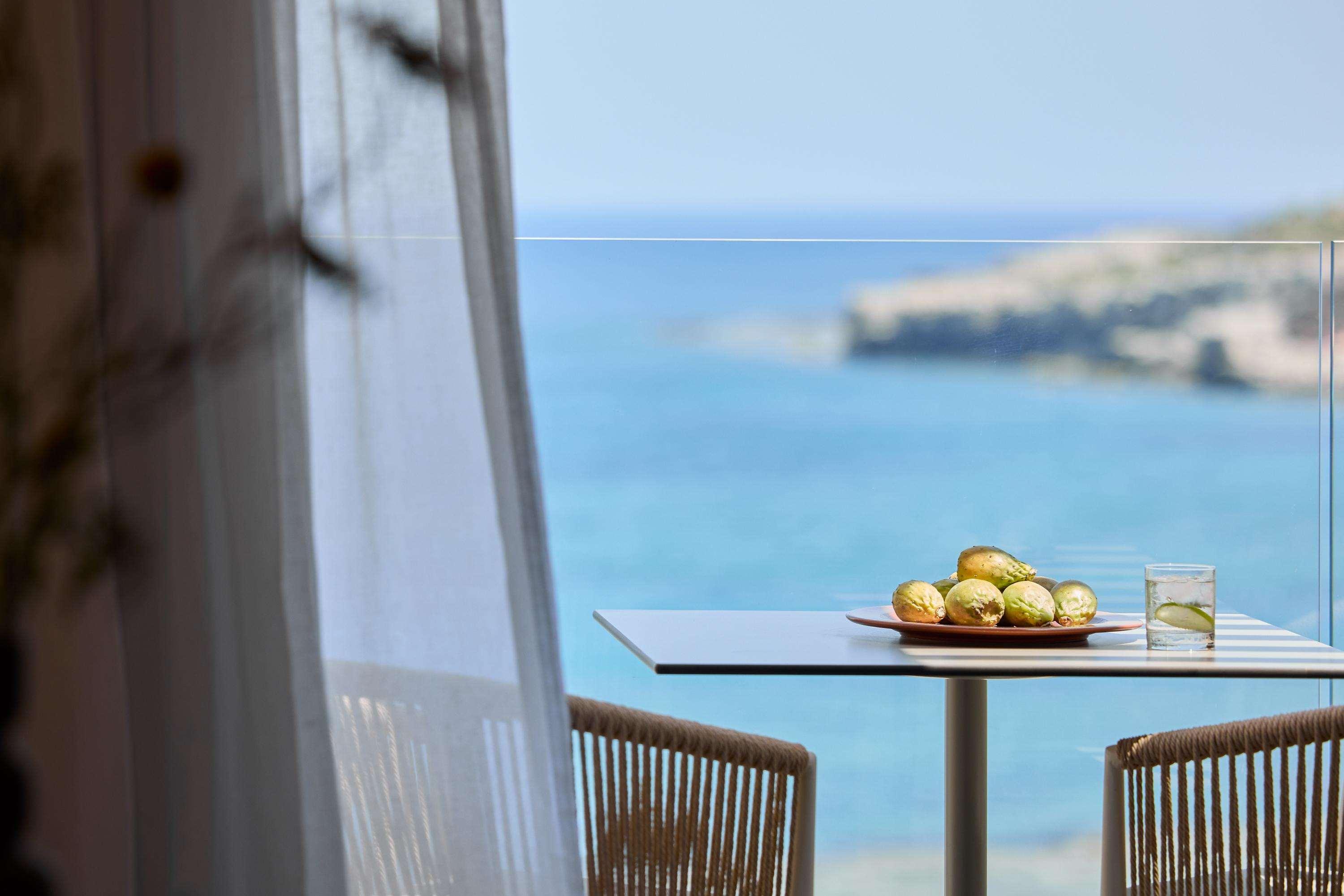 Double or Twin Superior Sea View