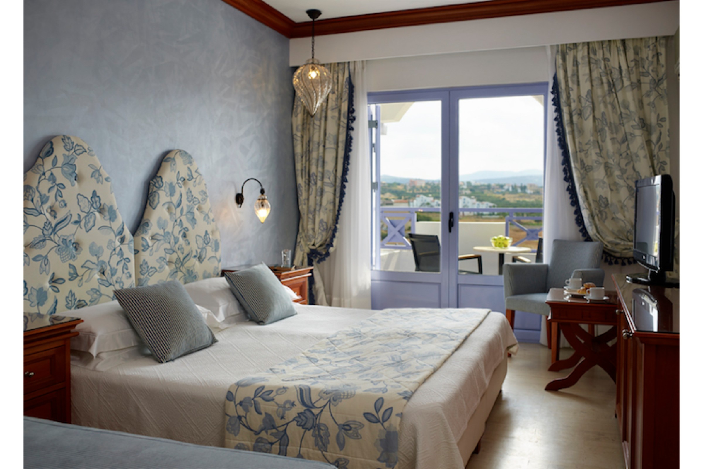 Double or Twin Superior