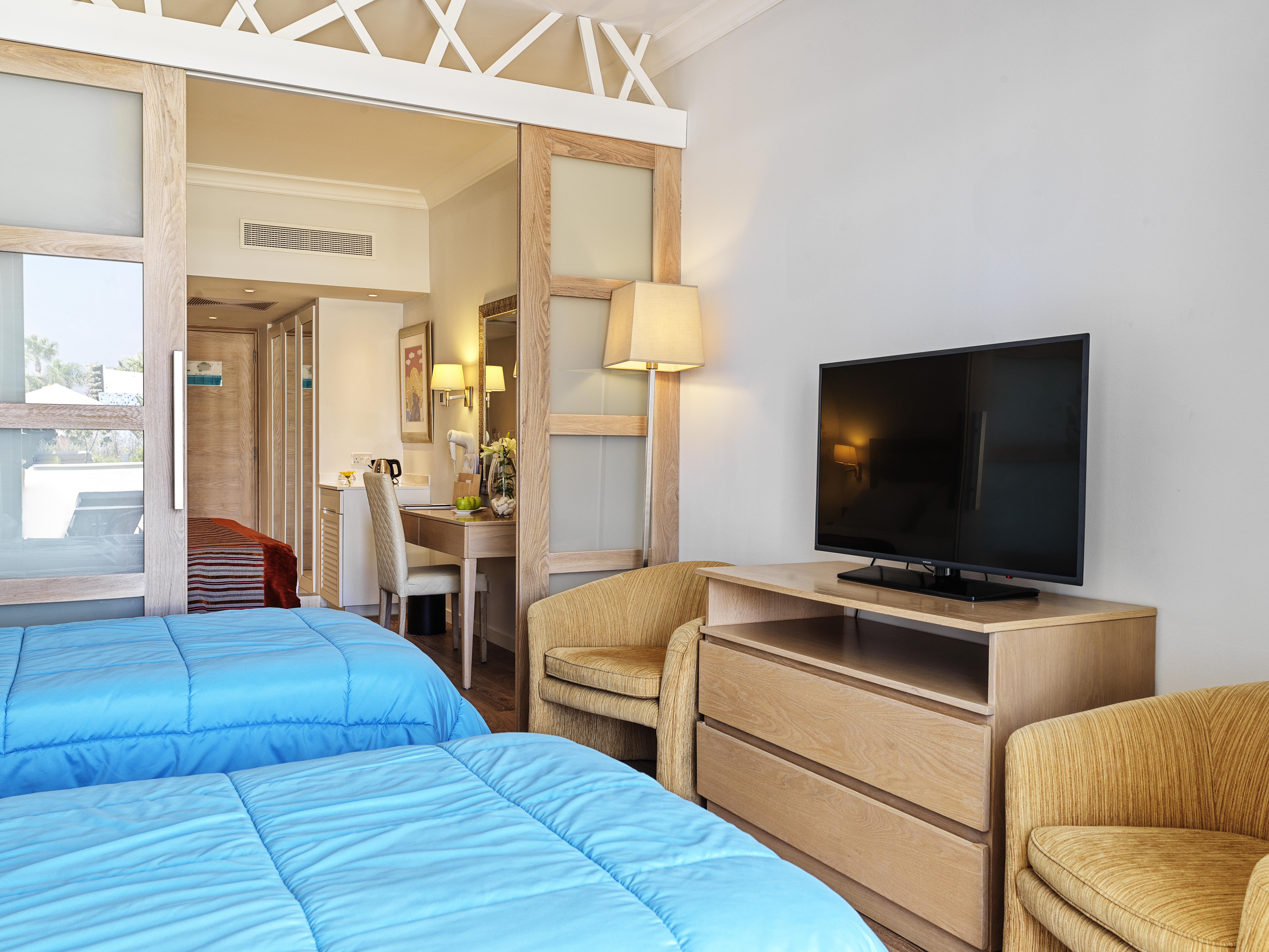 Junior Suite Pool View