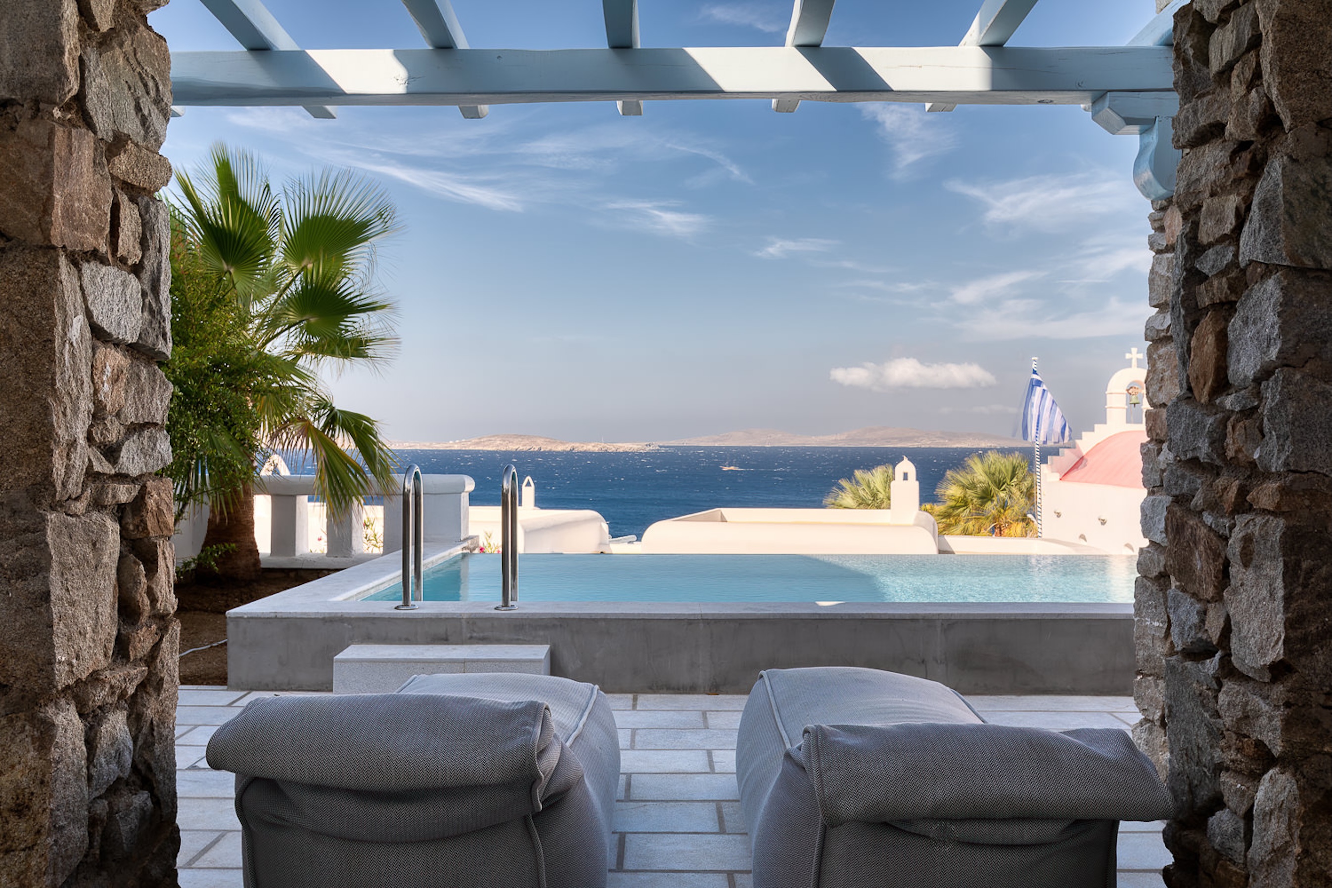 Suite Two Bedrooms with Private Pool