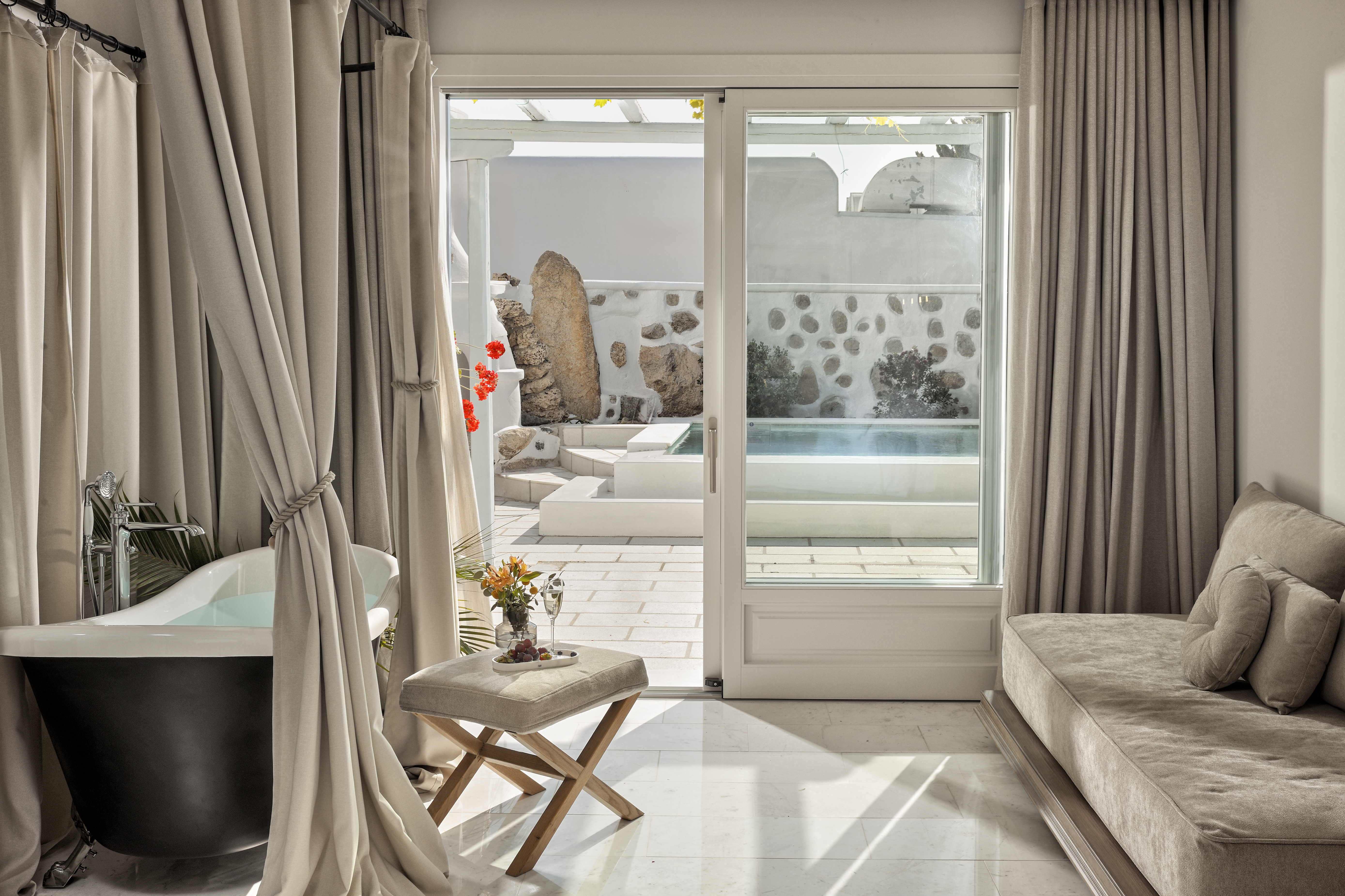 Suite Three Bedrooms with Private Pool