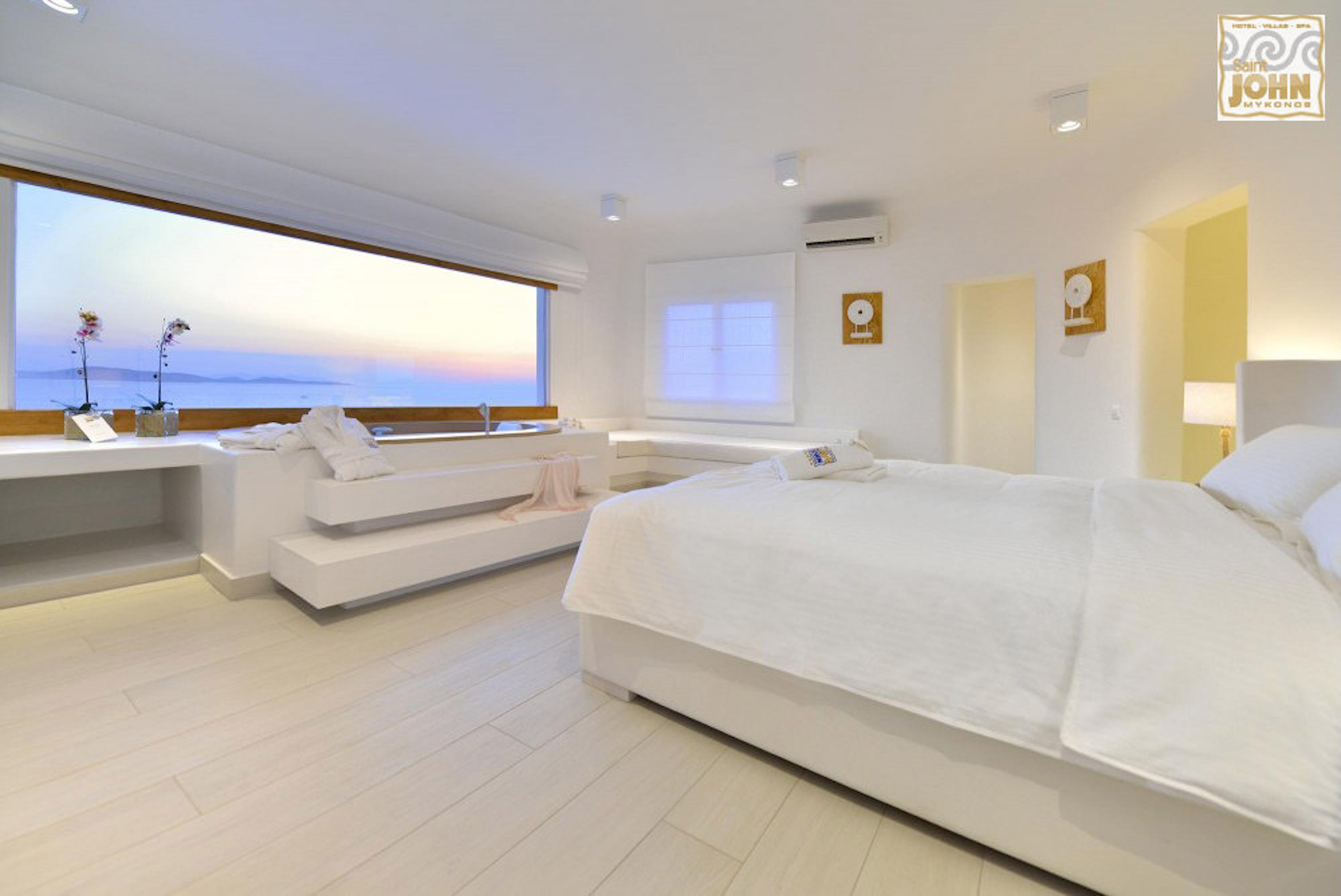 Villa Five Bedrooms with Private Pool