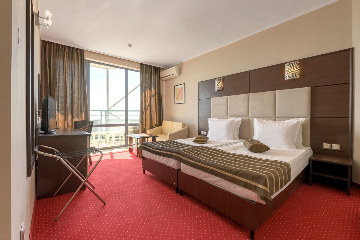 Double Superior Sea View