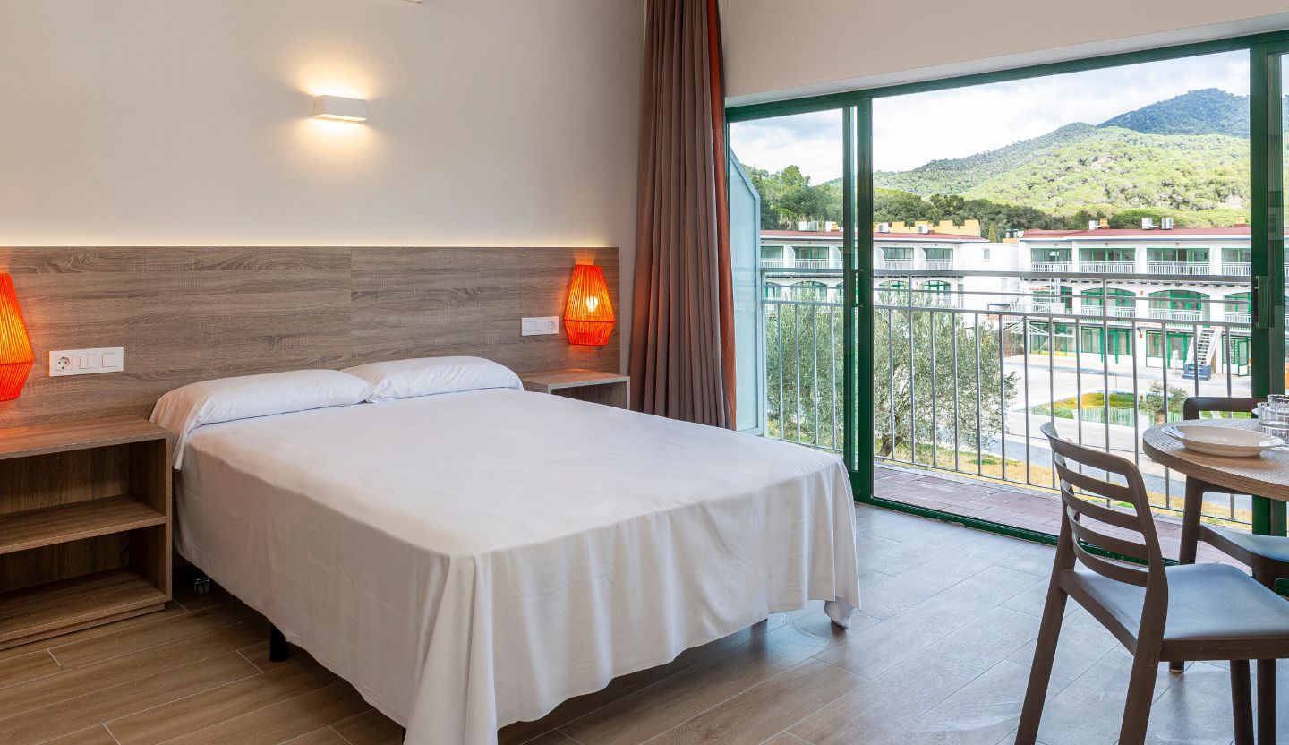 Apartment Capacity 3