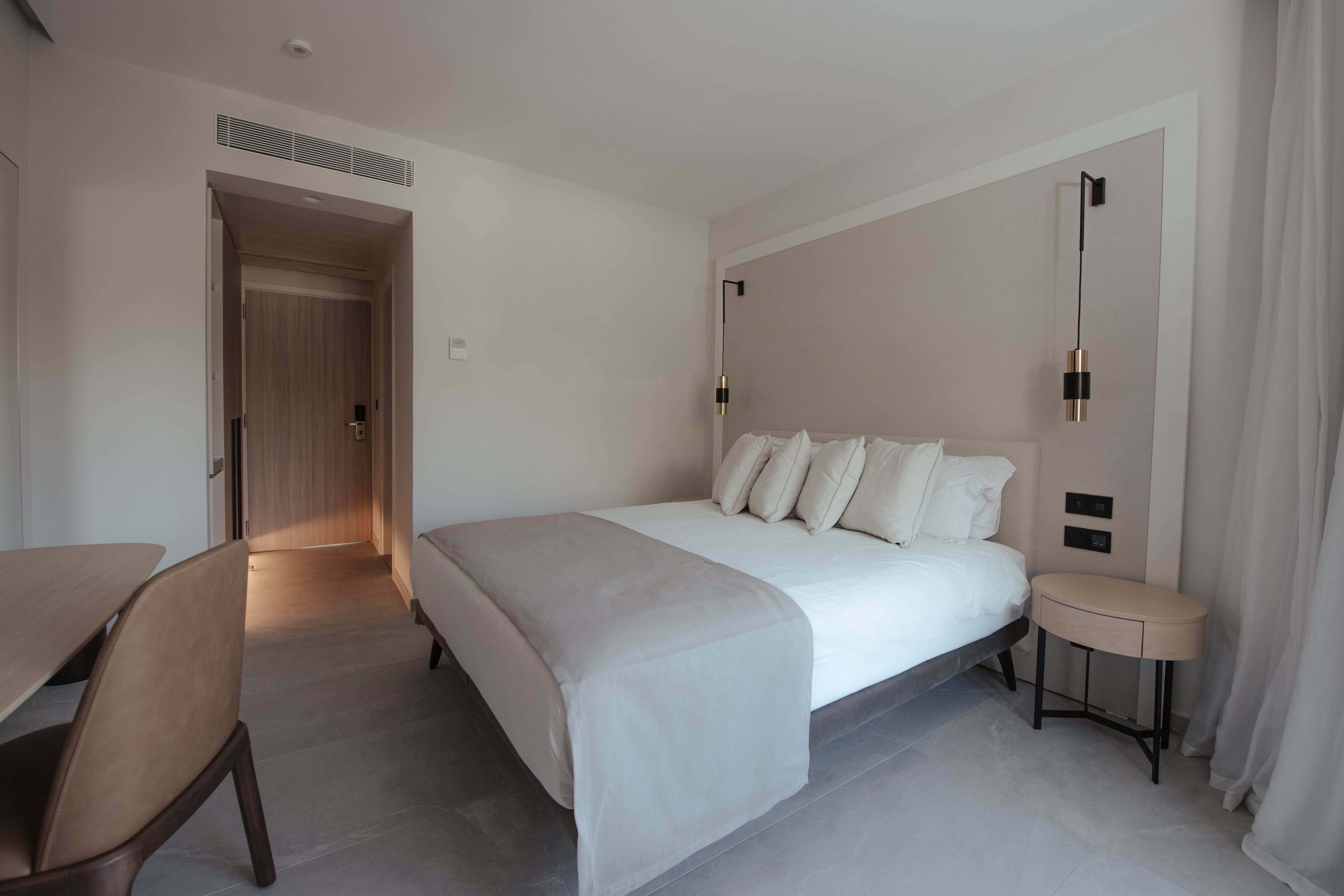 Double or Twin Side Sea View