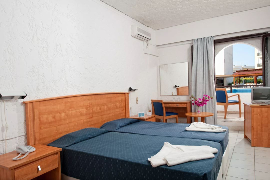 Double or Twin Standard