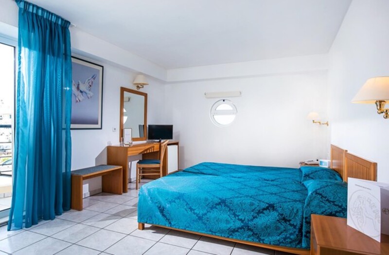 Double or Twin Superior