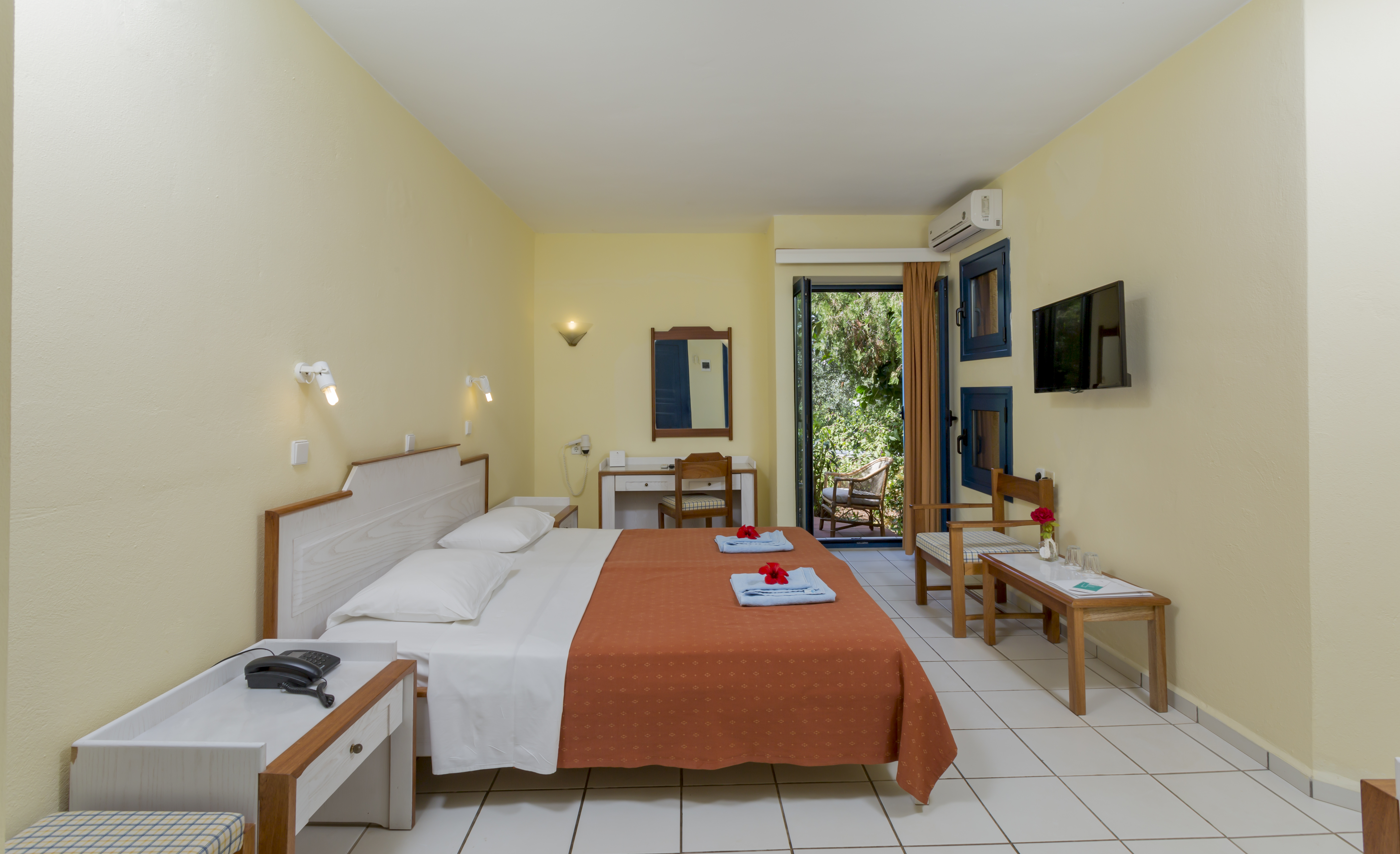 Double or Twin Standard