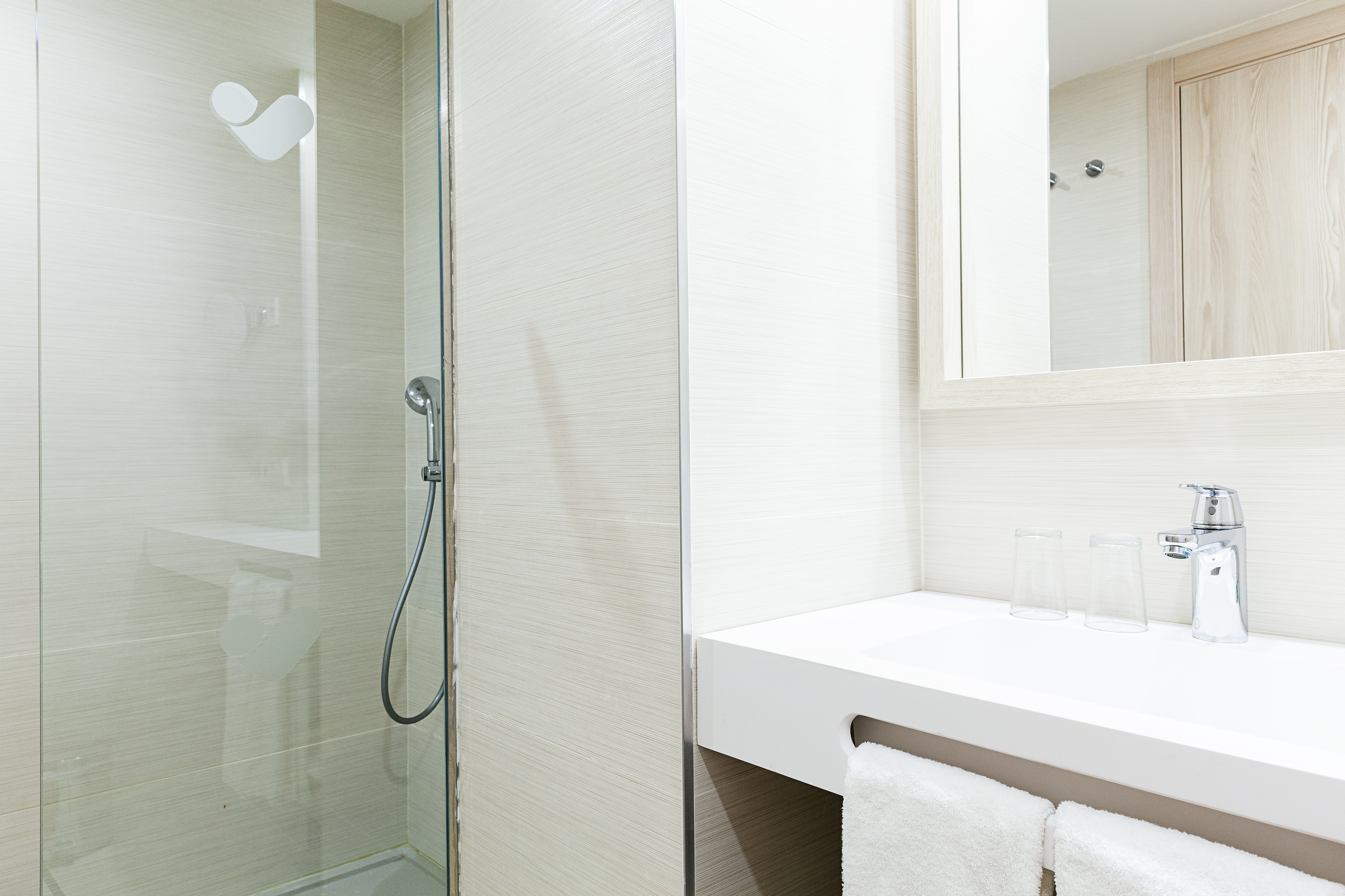 Double Single with Balcony