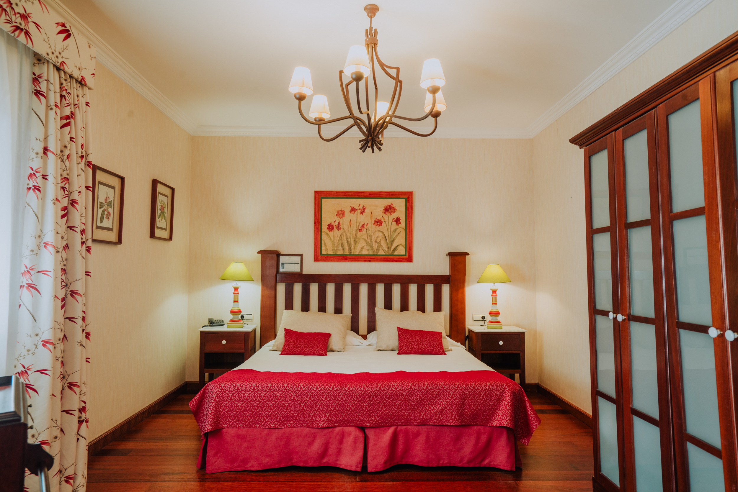 Junior Suite with Balcony