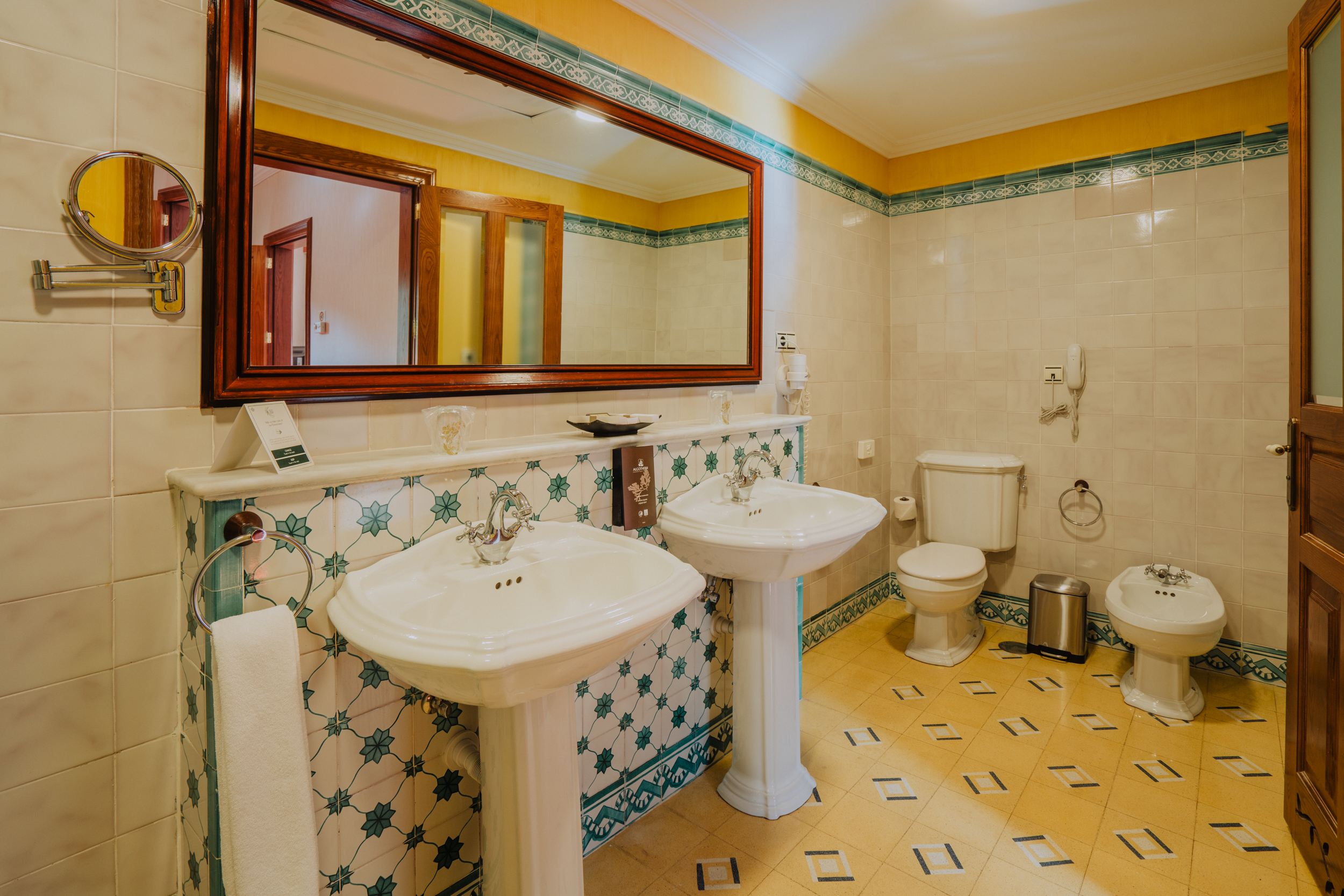 Junior Suite with Balcony