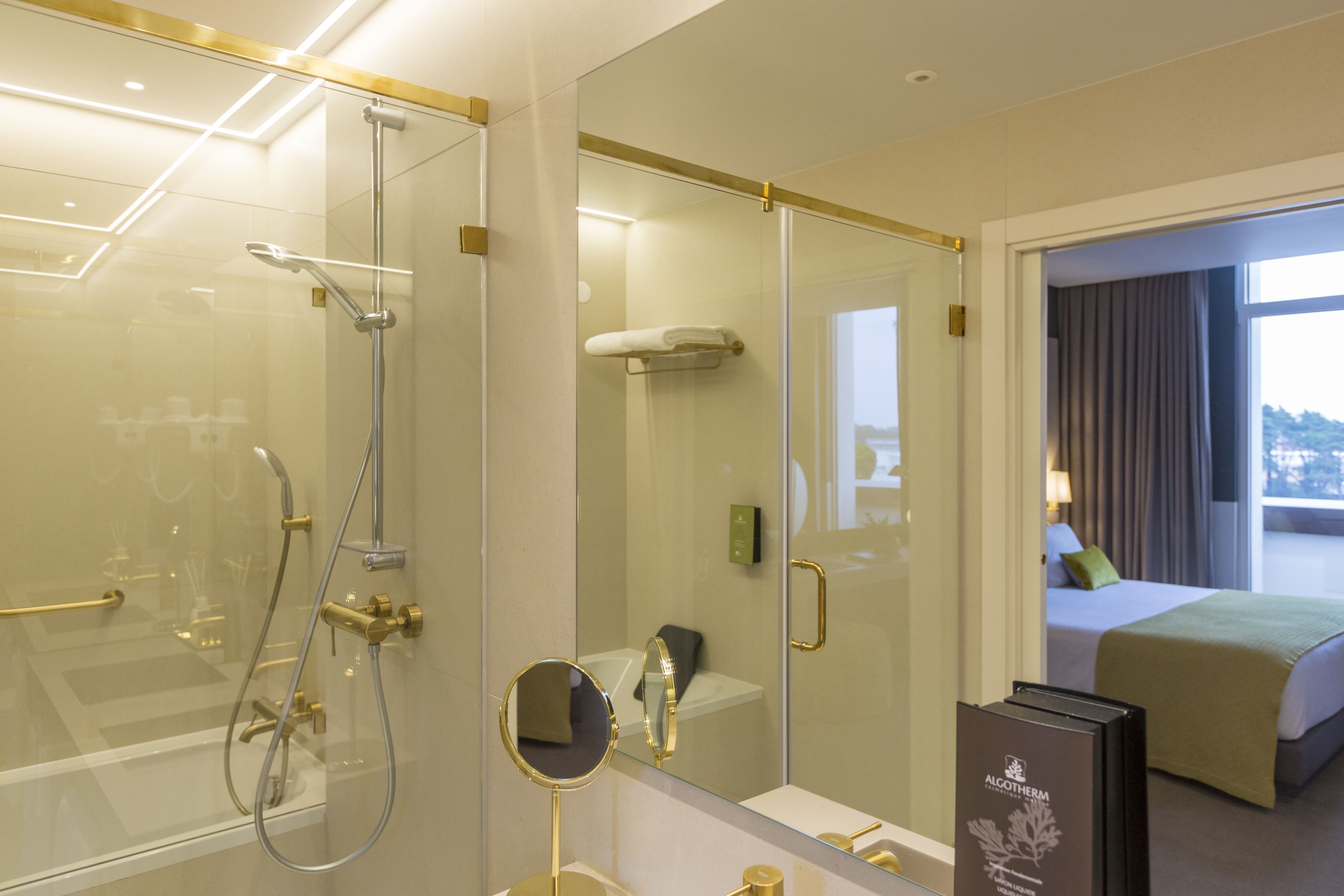 Junior Suite with Views