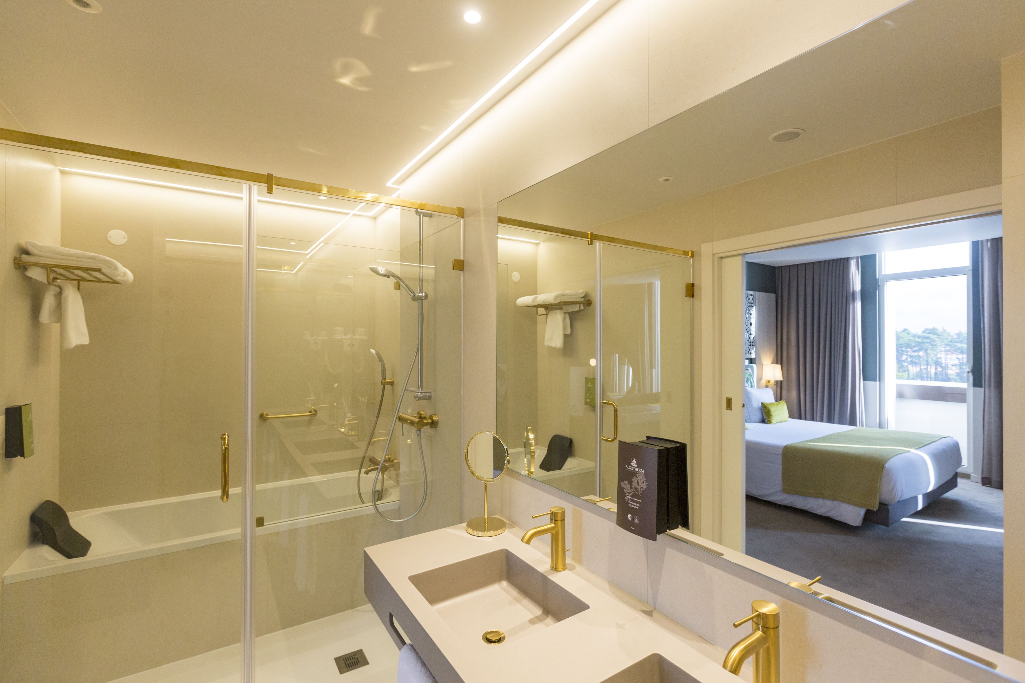 Junior Suite Standard