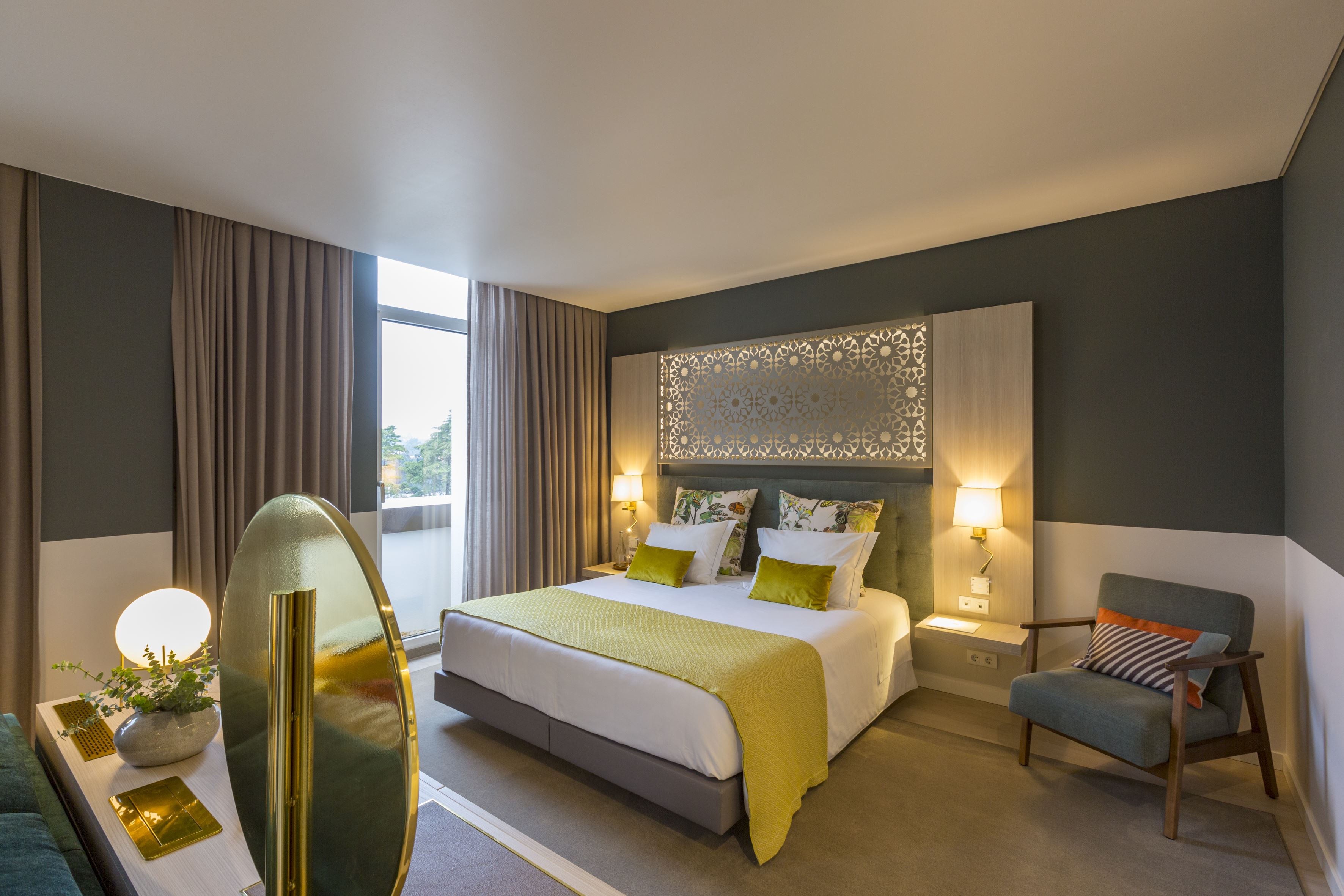 Junior Suite with Views