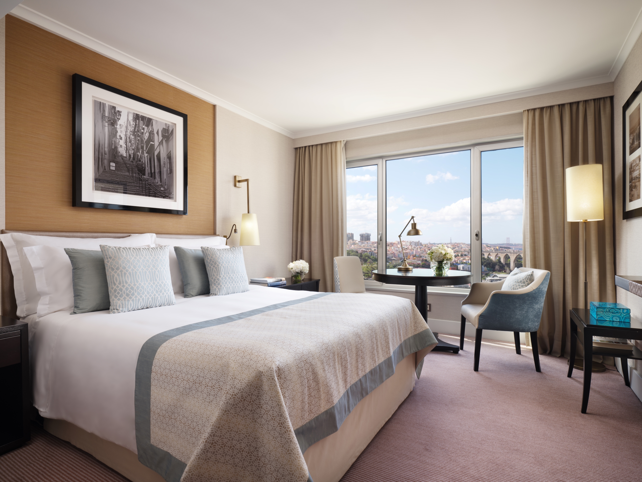 Room Deluxe with Views