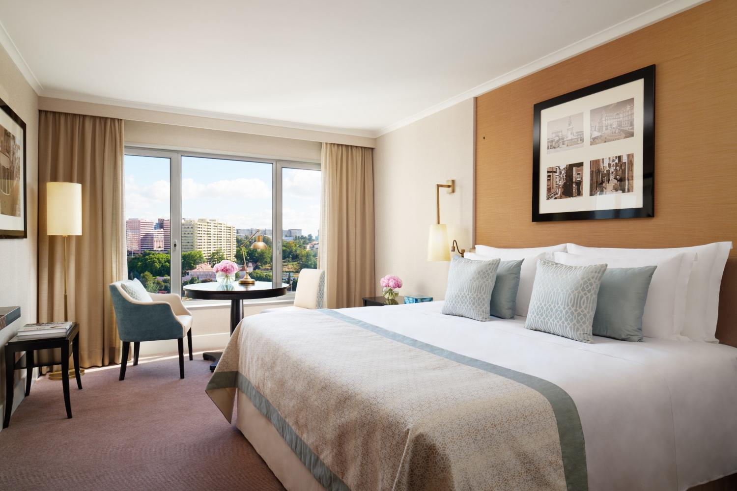 Double King Size Bed