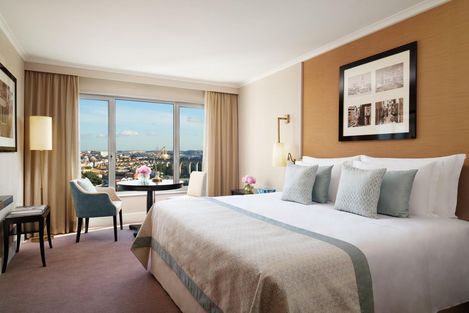 Room Deluxe with Views