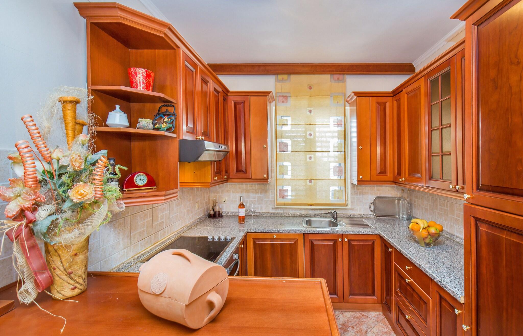 Apartment with Kitchenette