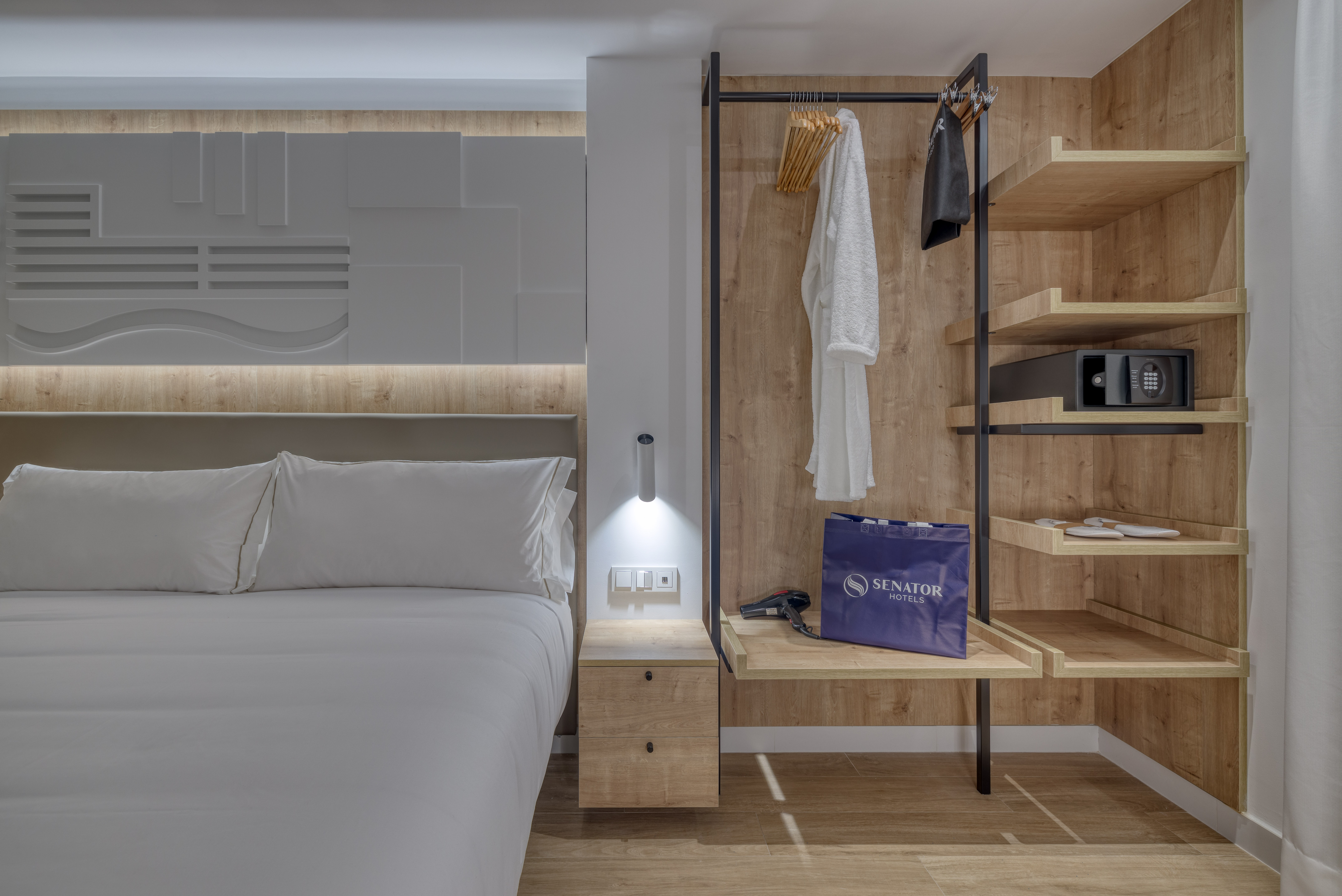 Double or Twin Standard