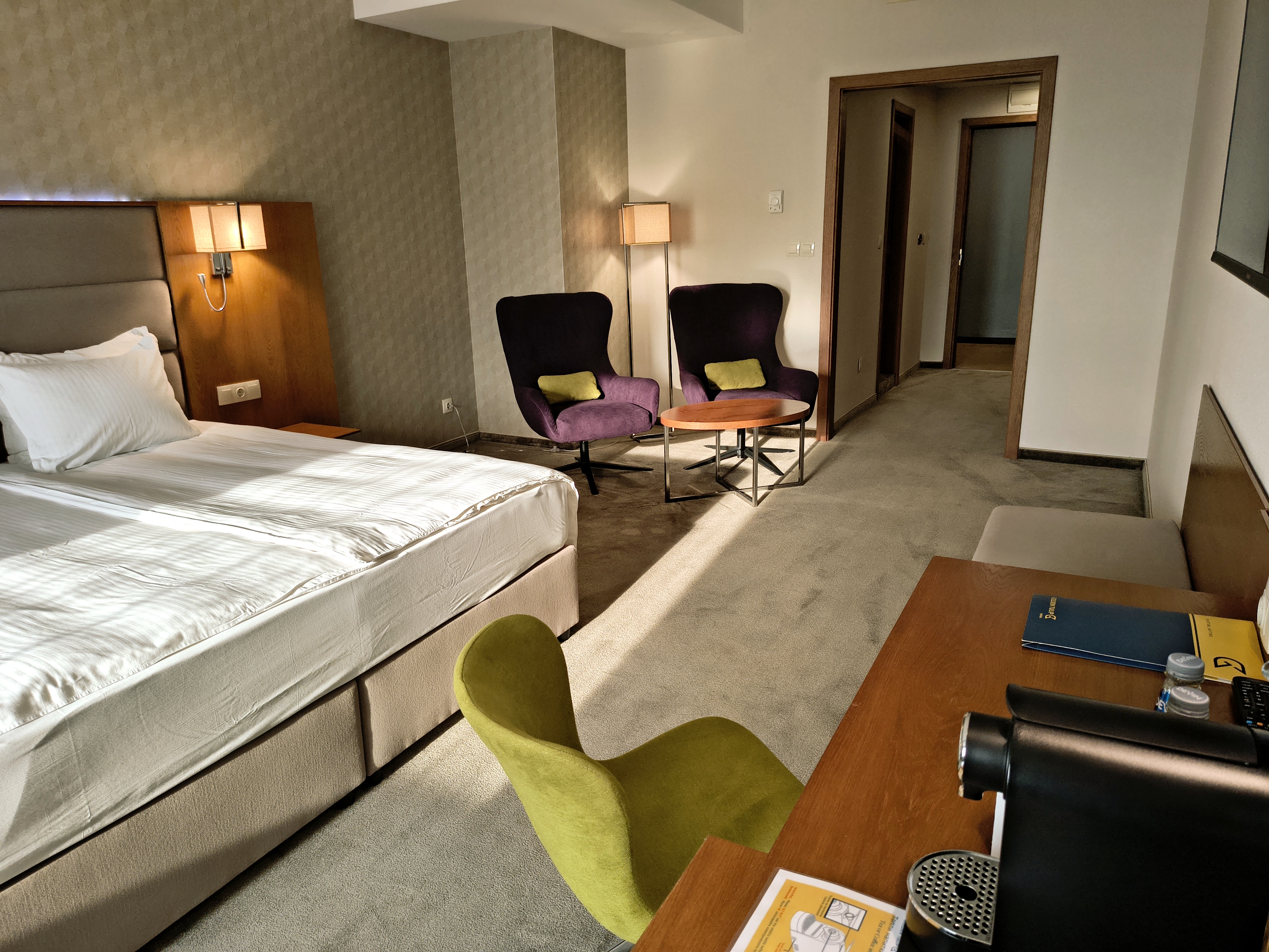 Double Executive King Bed