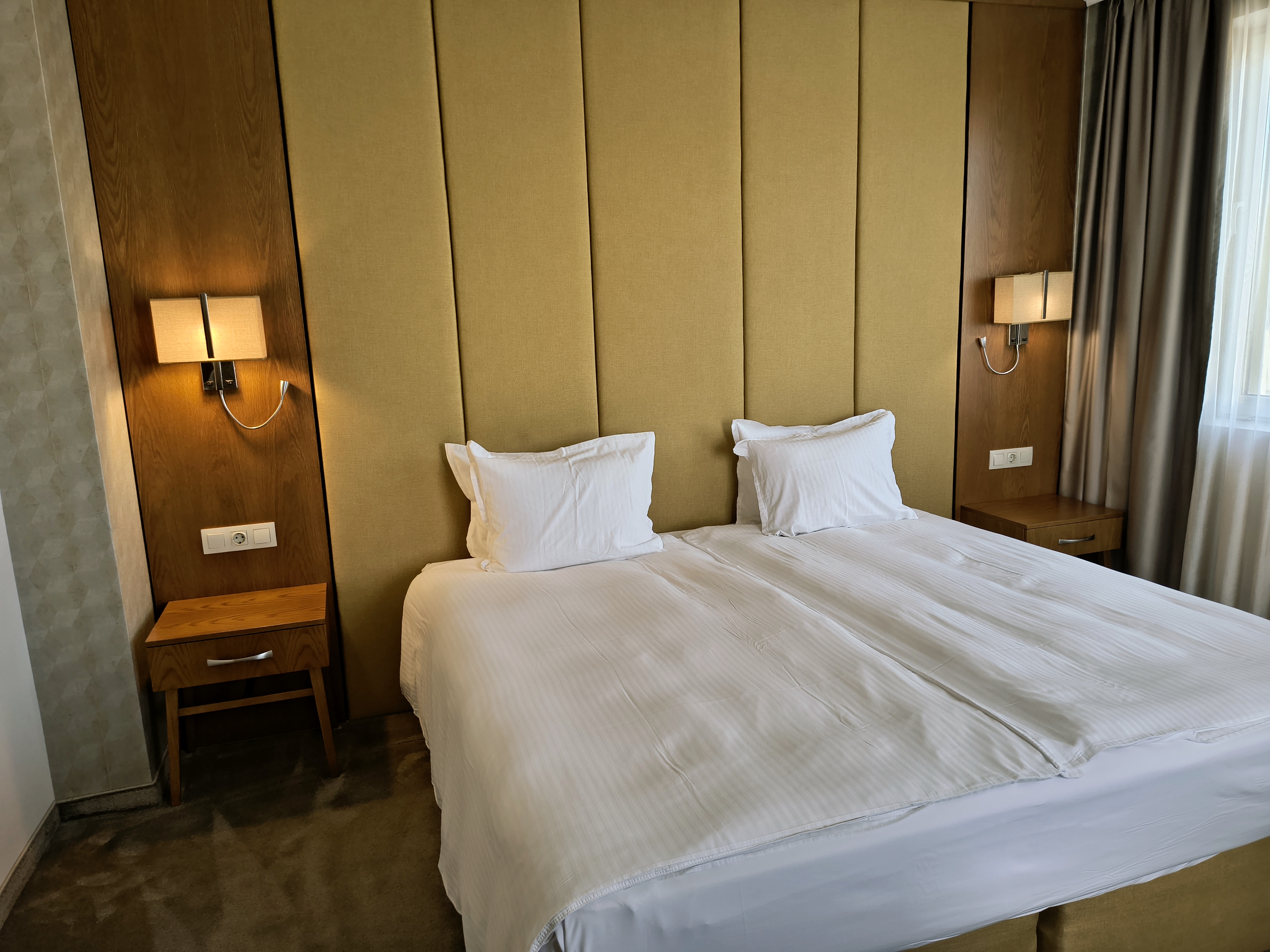 Double King Size Bed