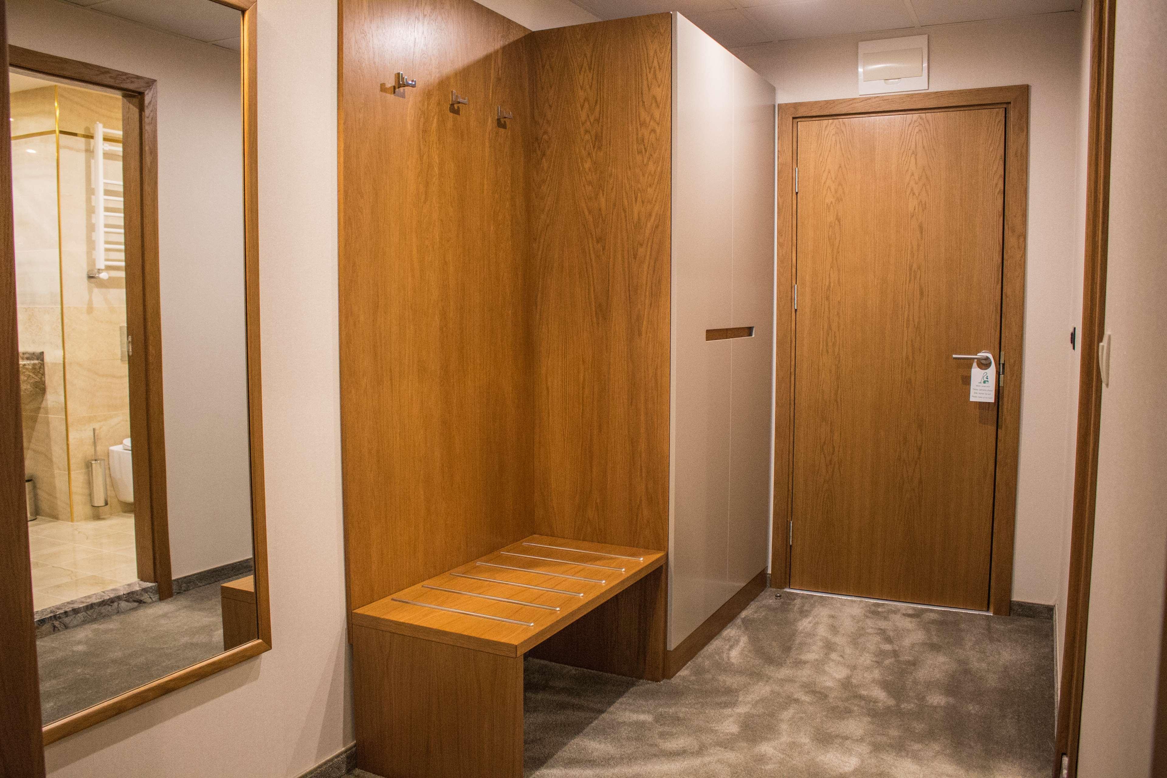 Double Executive King Bed