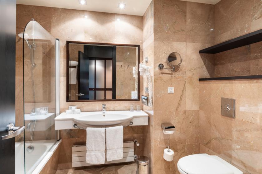 Double Single Premium