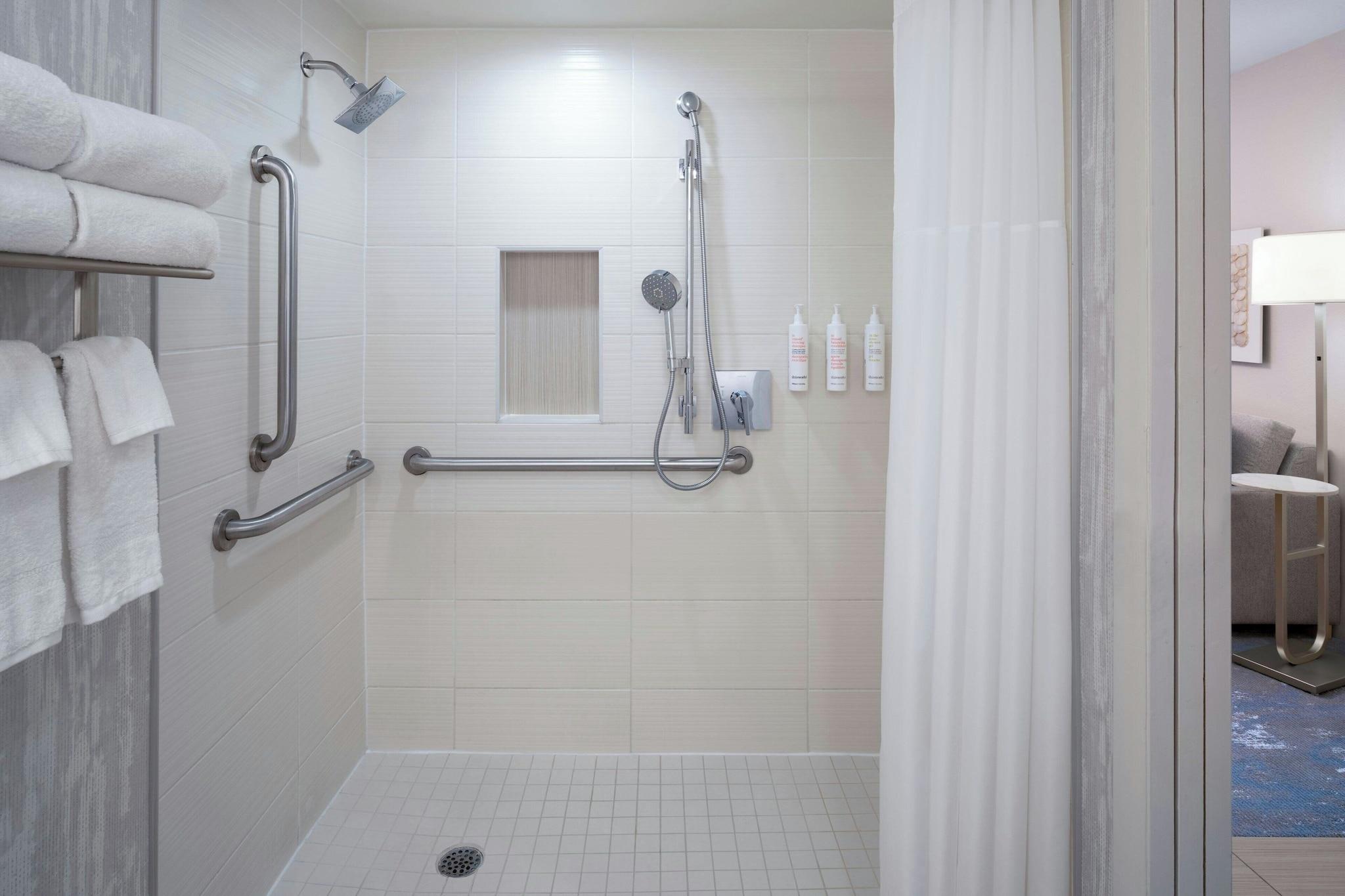 Suite Two Double Beds One Bedroom 
