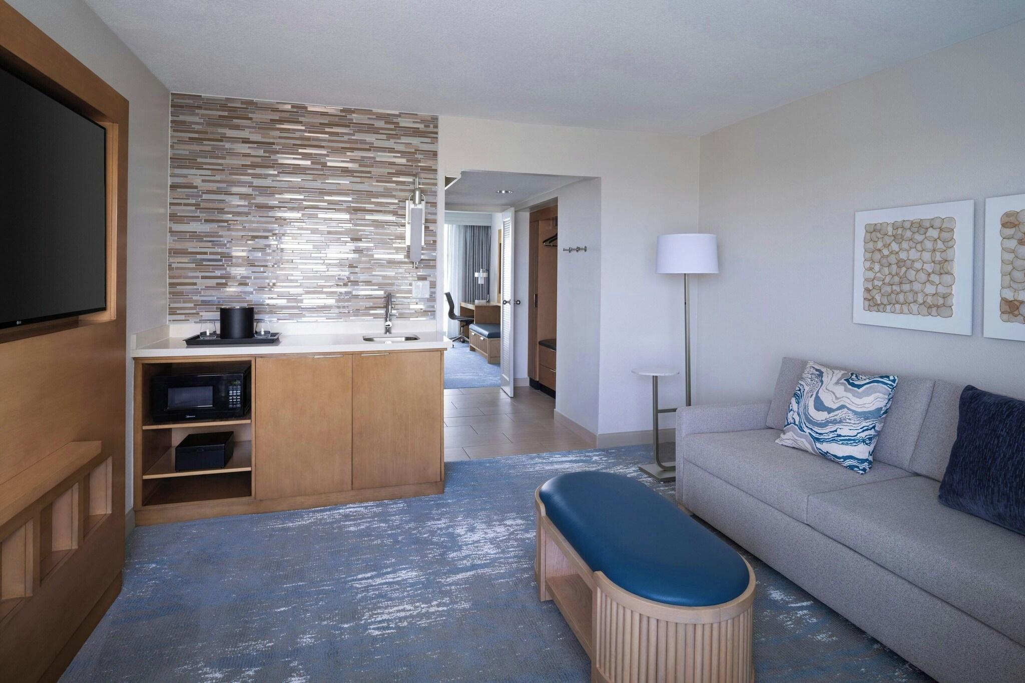 Suite Two Double Beds One Bedroom 