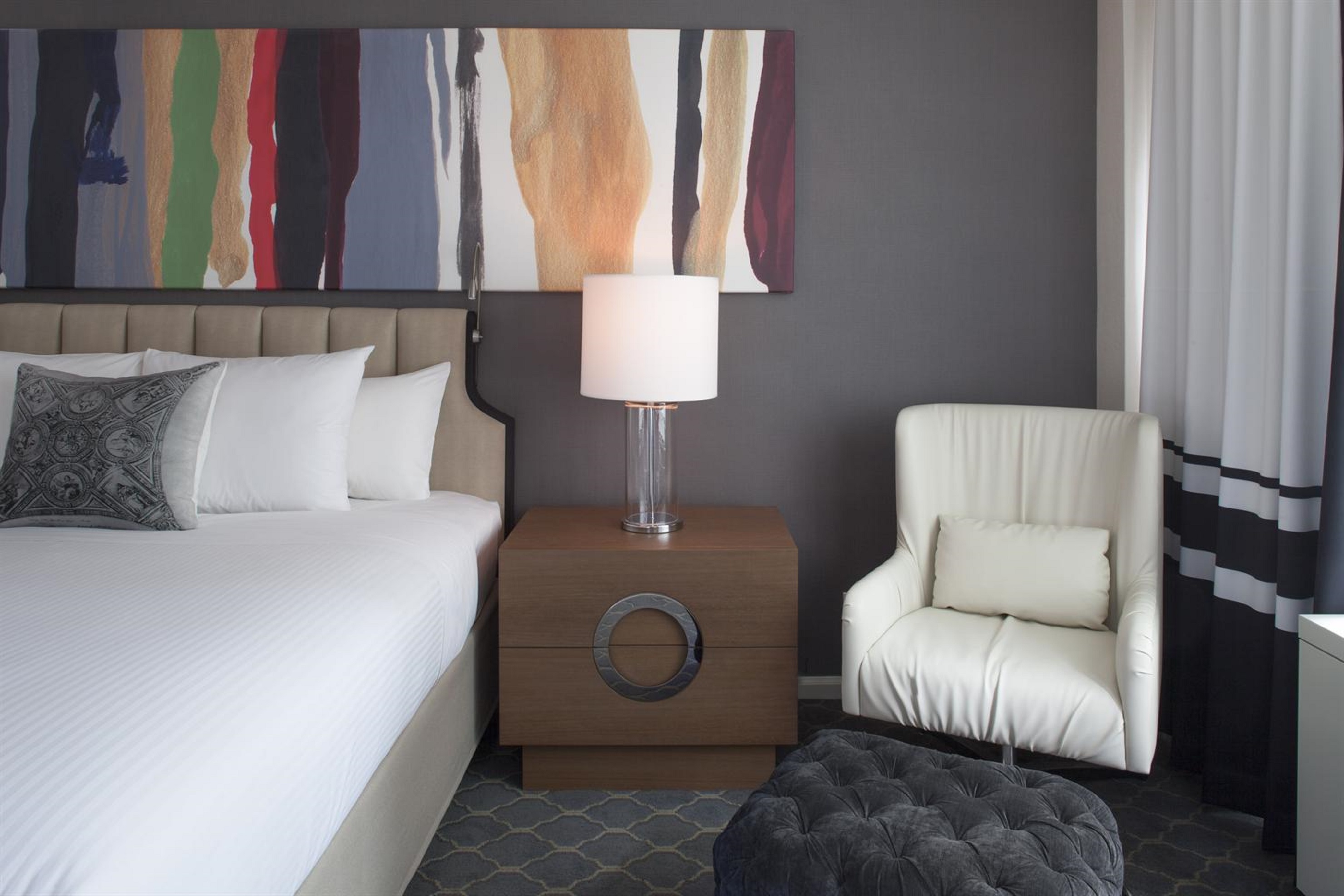 Studio Two Queen Beds