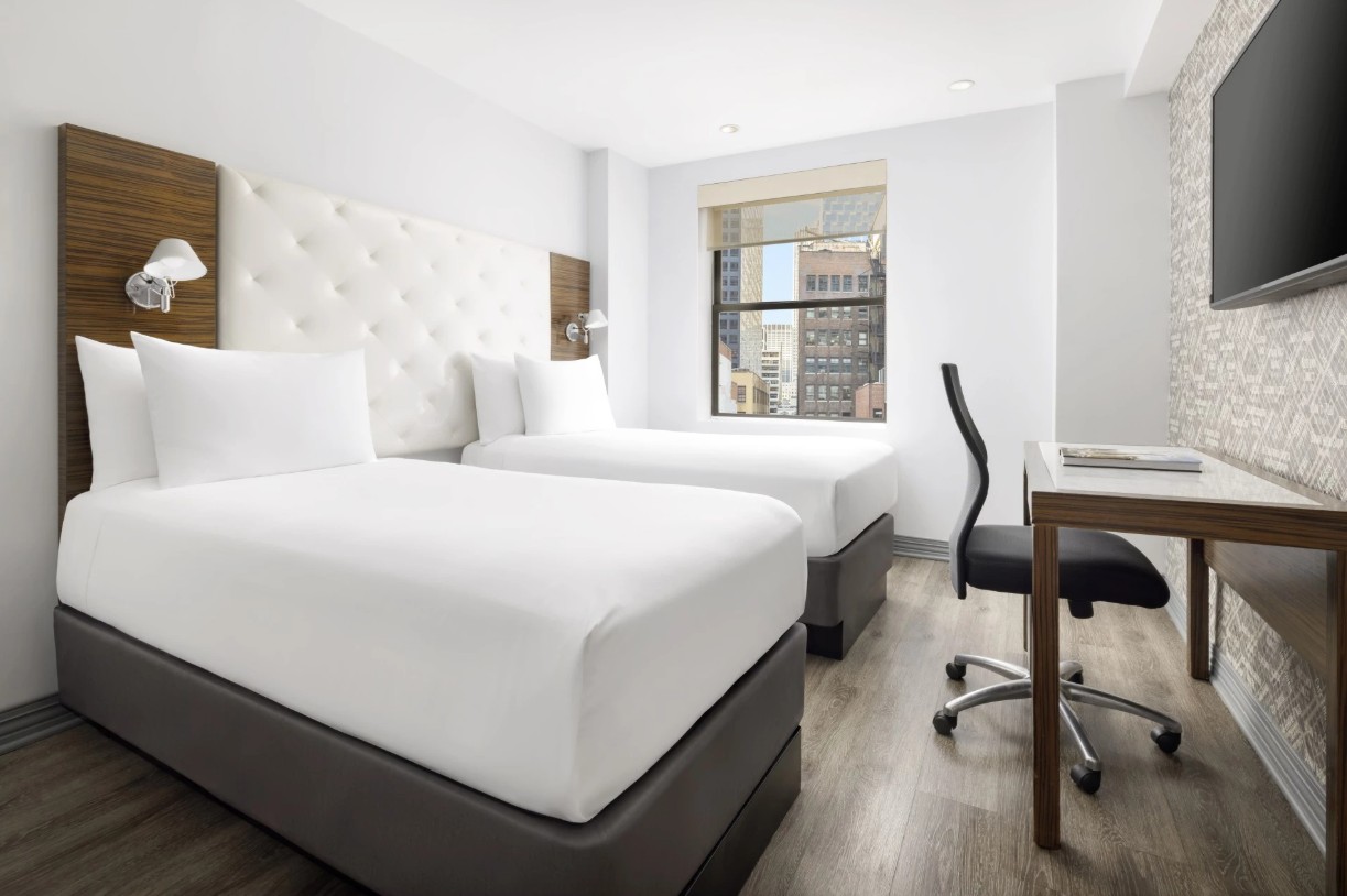 Twin Two Beds