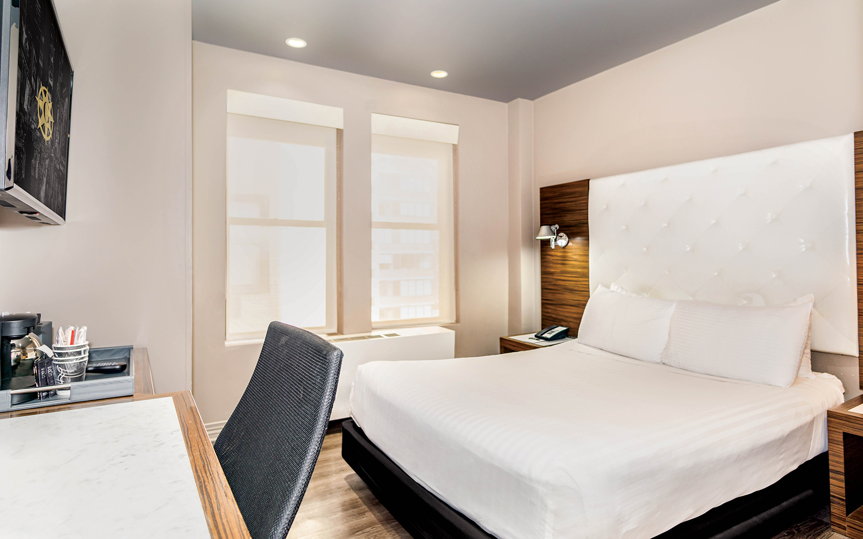 Room Deluxe Queen Bed