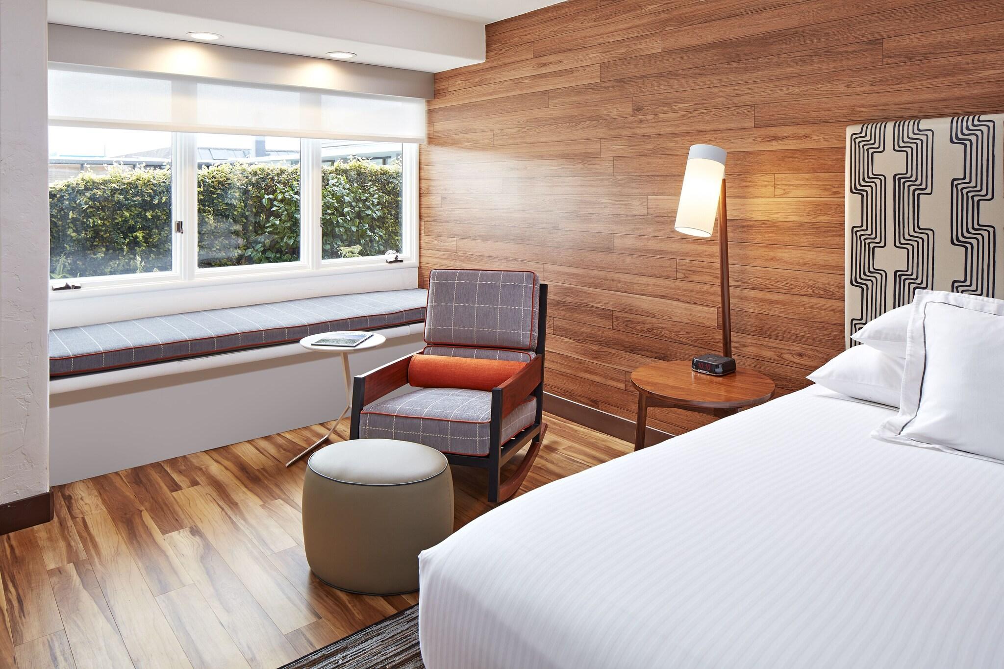 Double Accessible King Size Bed