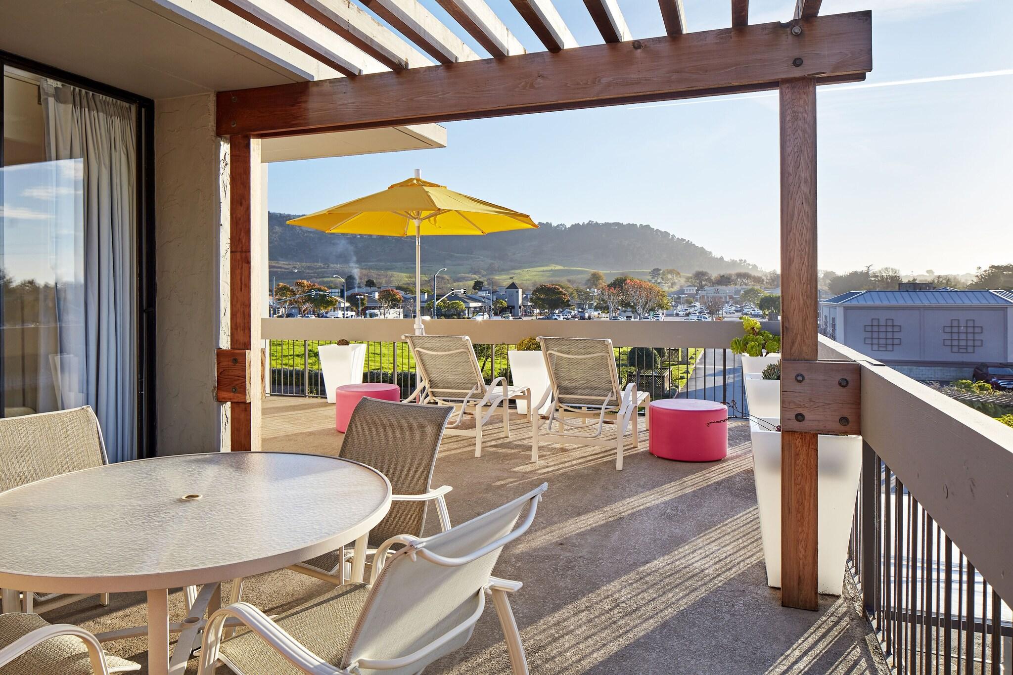 Junior Suite Mountain View