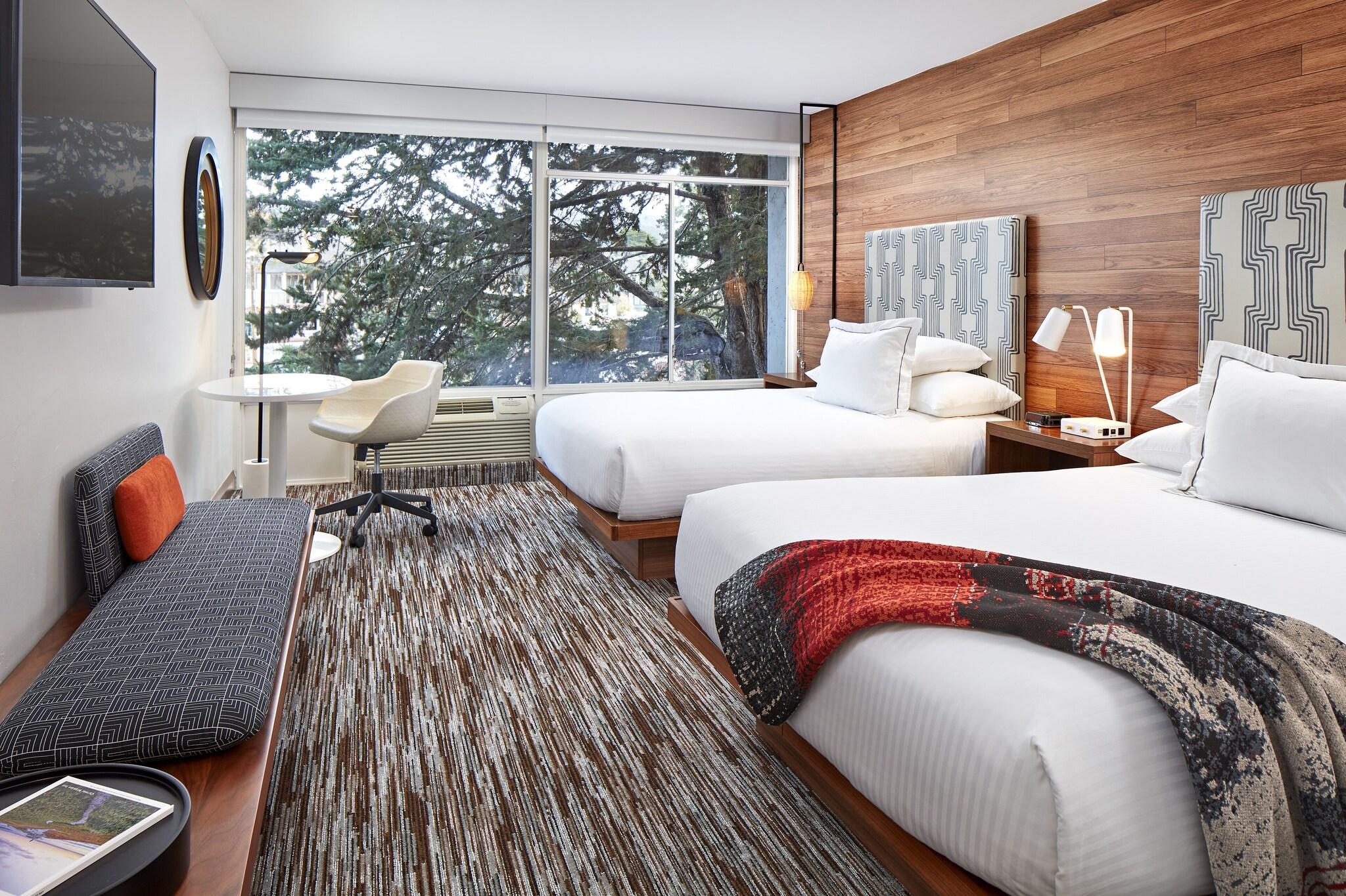 Double Deluxe Two Queen Beds