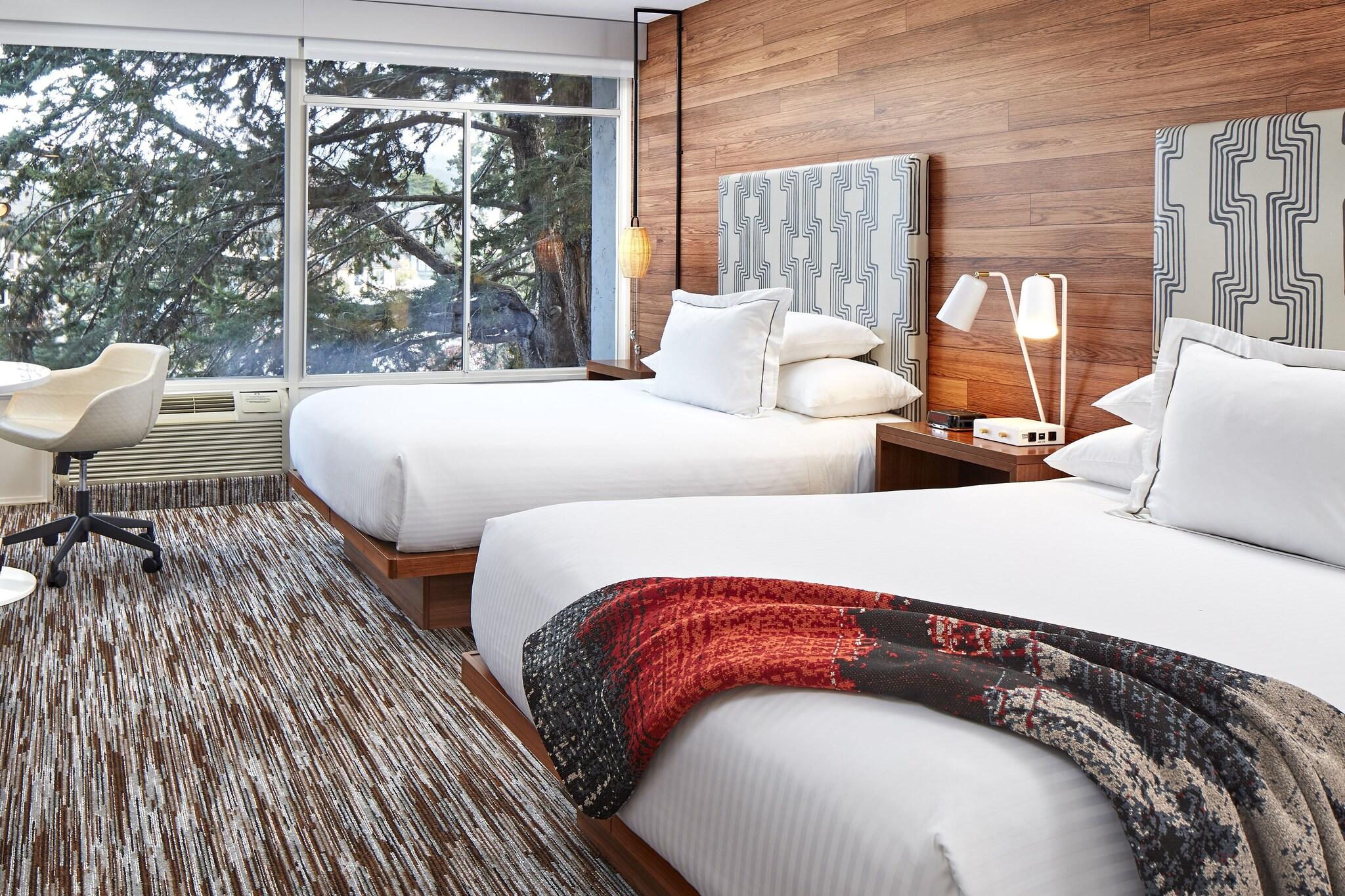 Double Deluxe Two Queen Beds