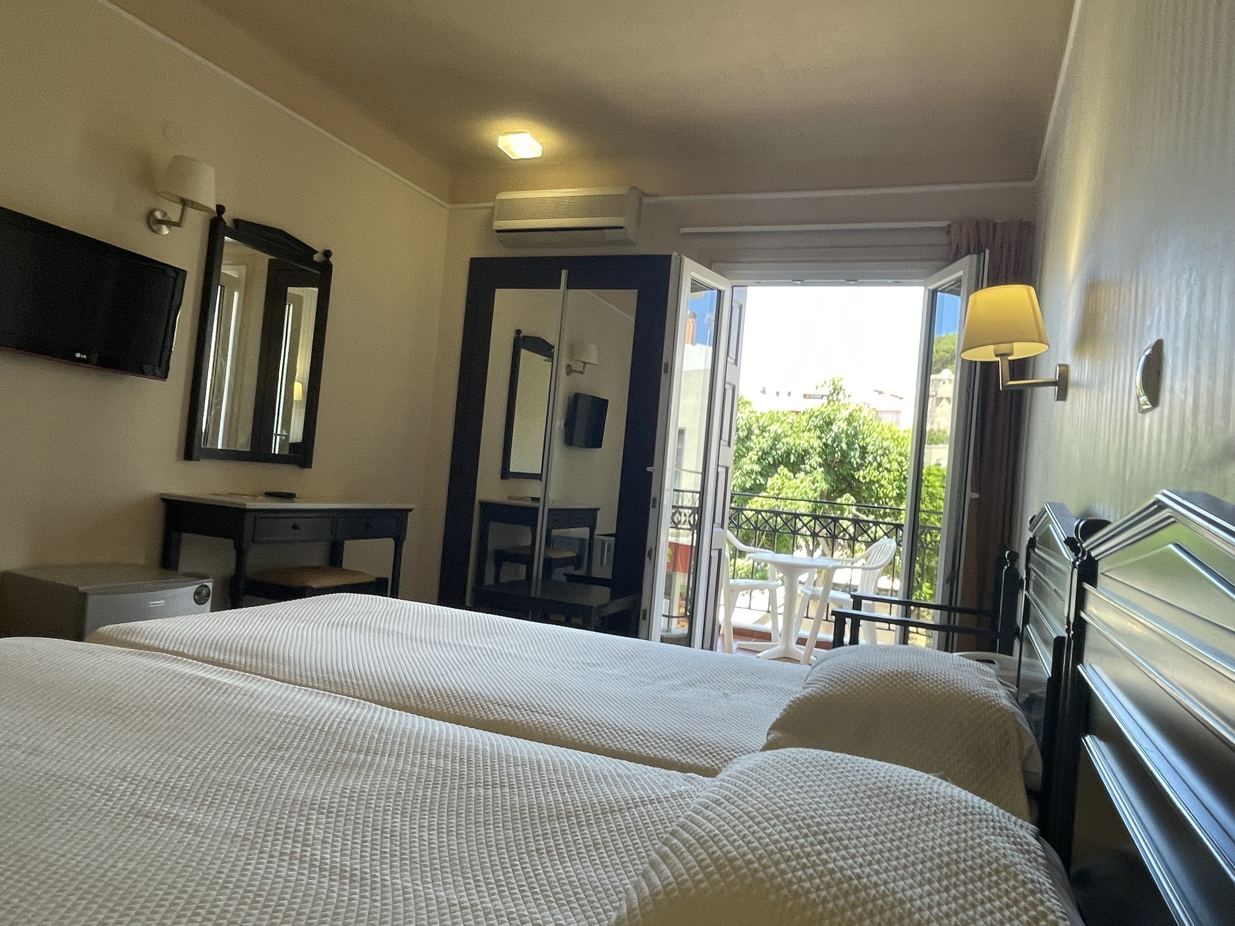 Double or Twin Superior