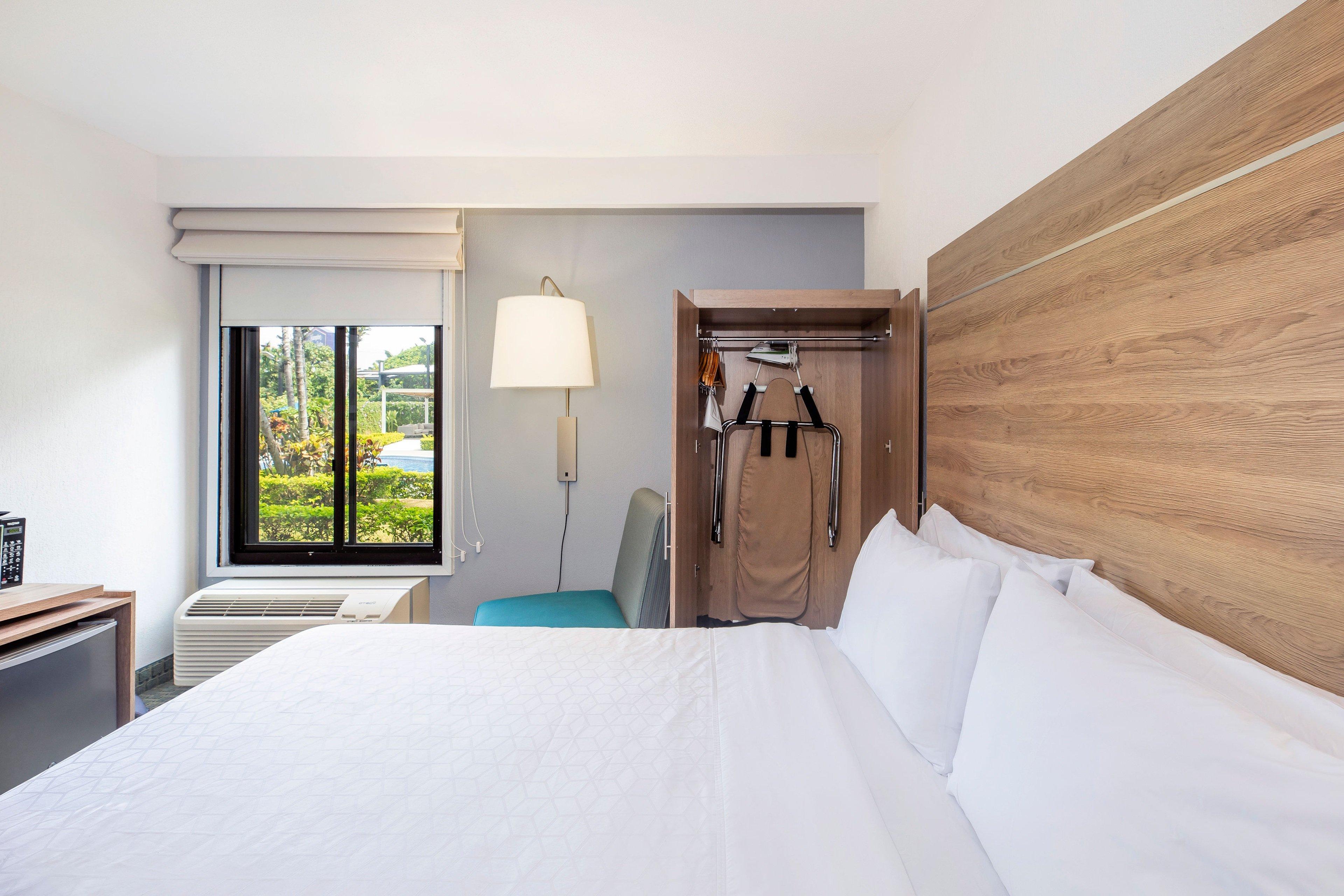 Double Two Queen Beds