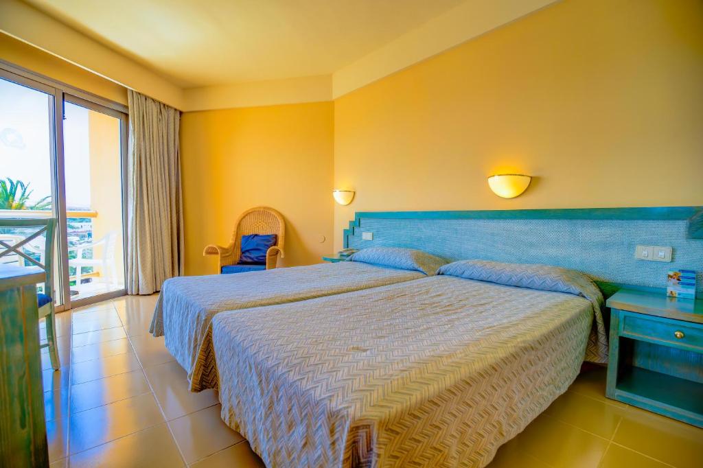 Double Single Side Sea View