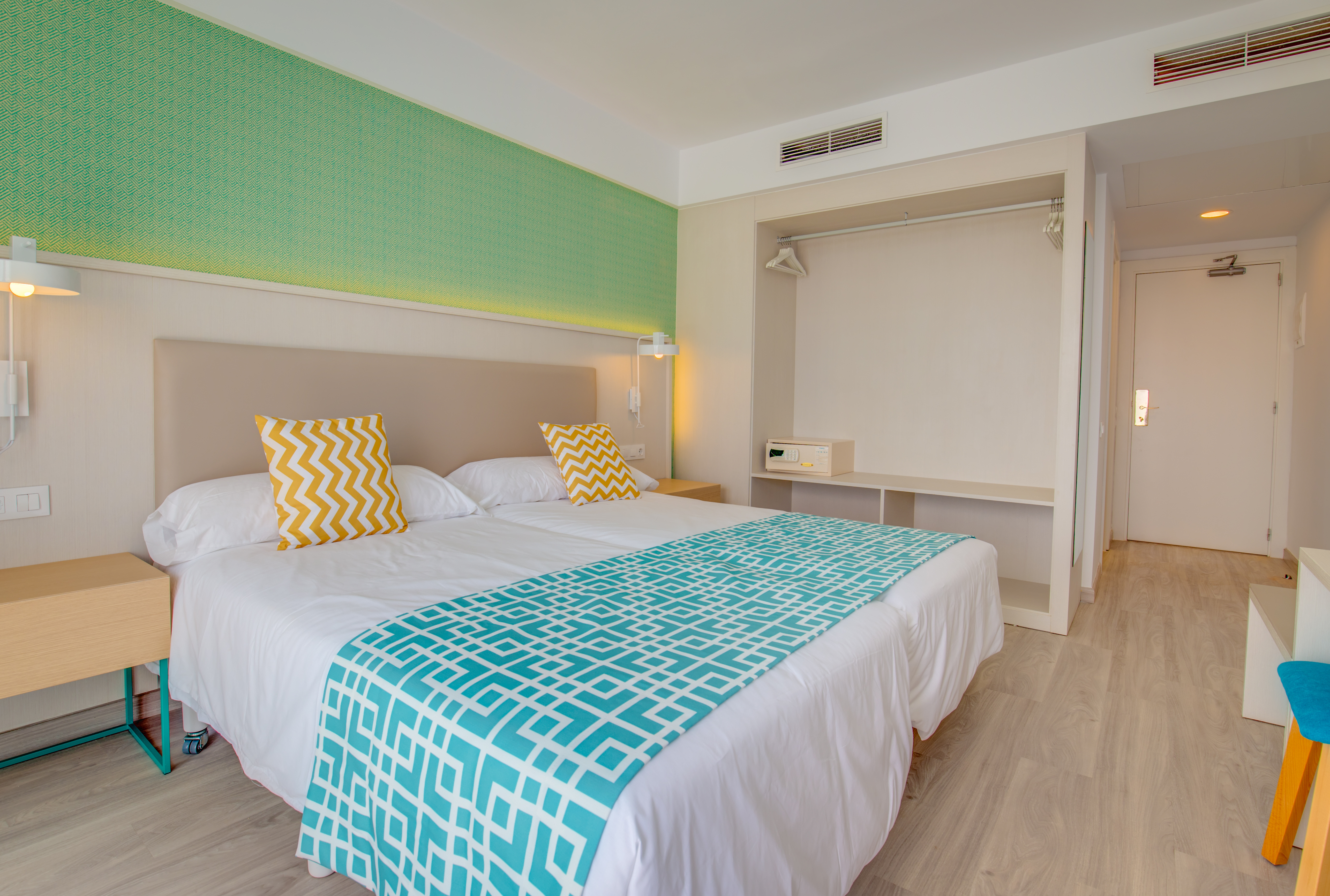 Family Room Standard