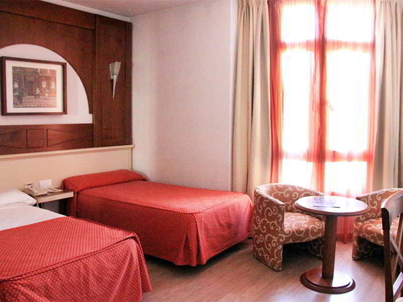 Double or Twin Standard