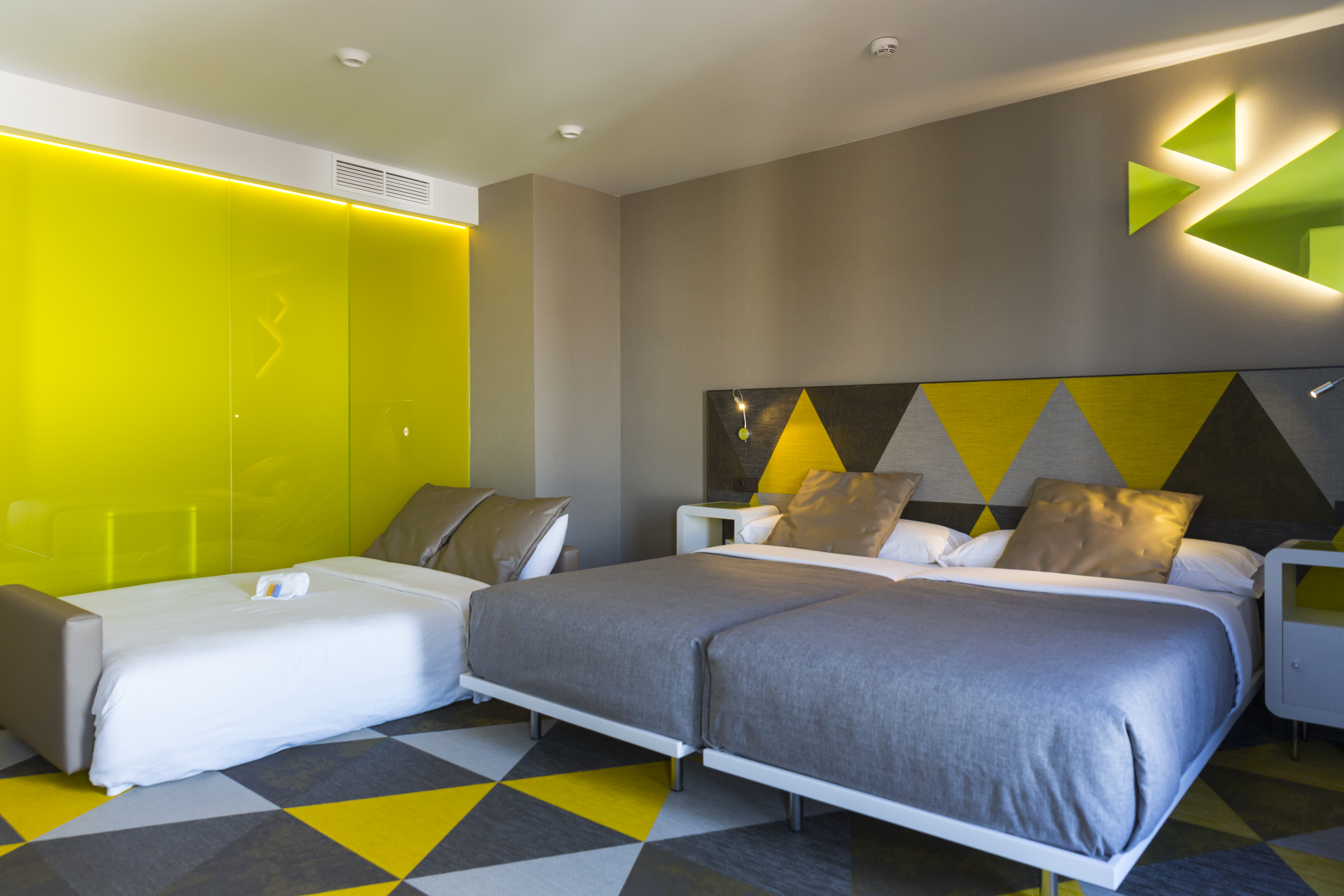 Double or Twin Capacity 2