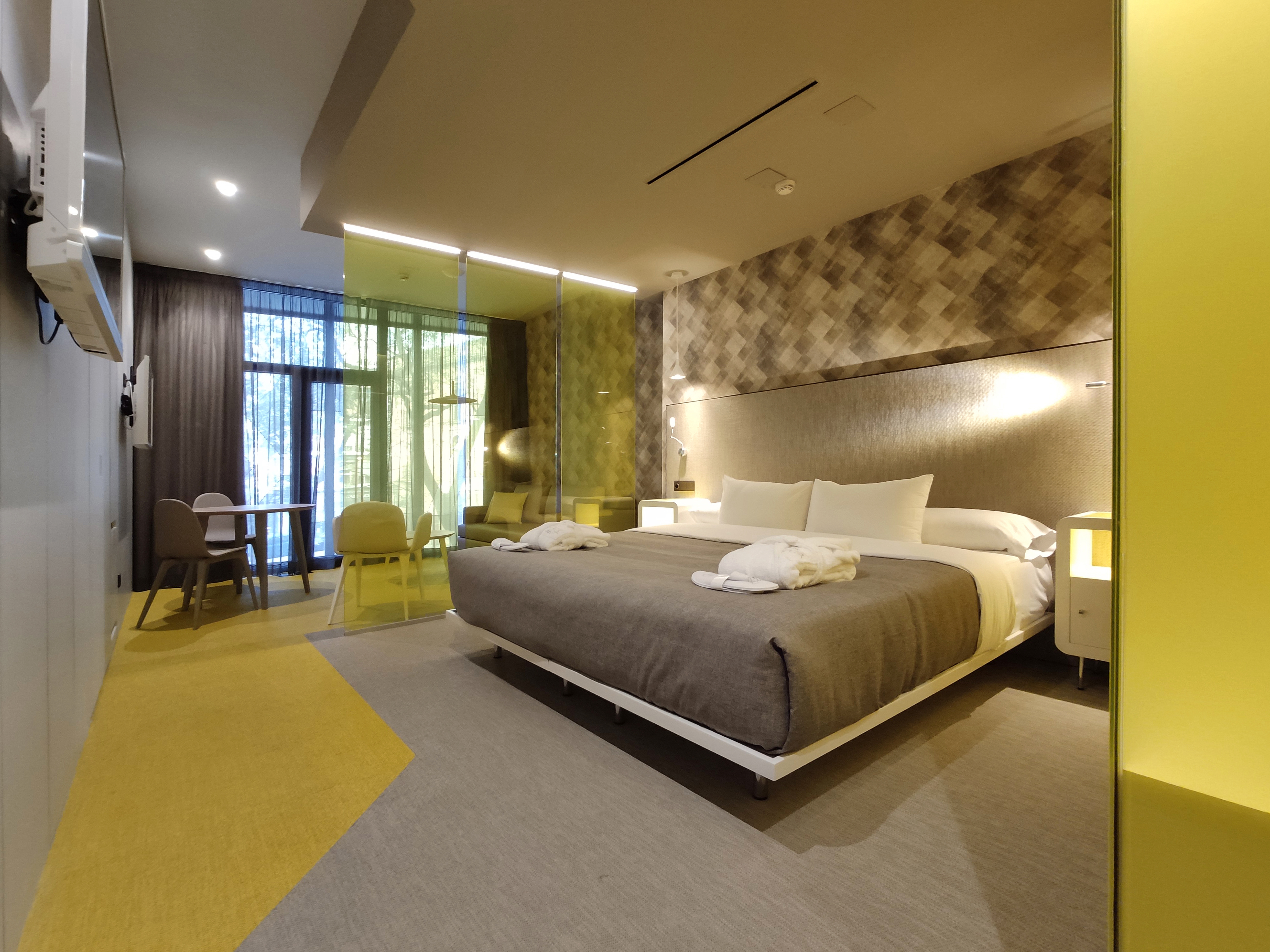 Junior Suite Deluxe with Jacuzzi