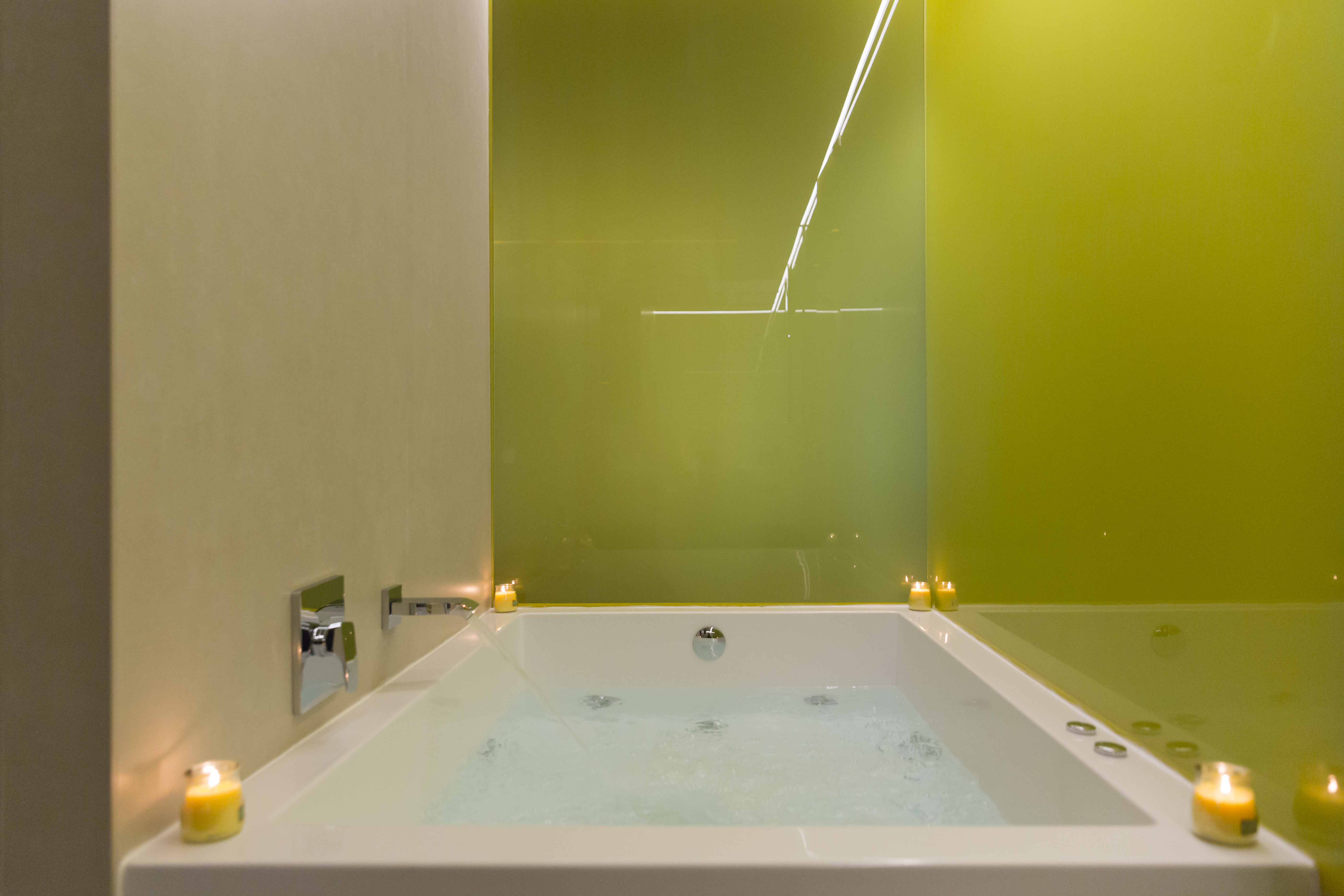 Junior Suite Deluxe with Jacuzzi