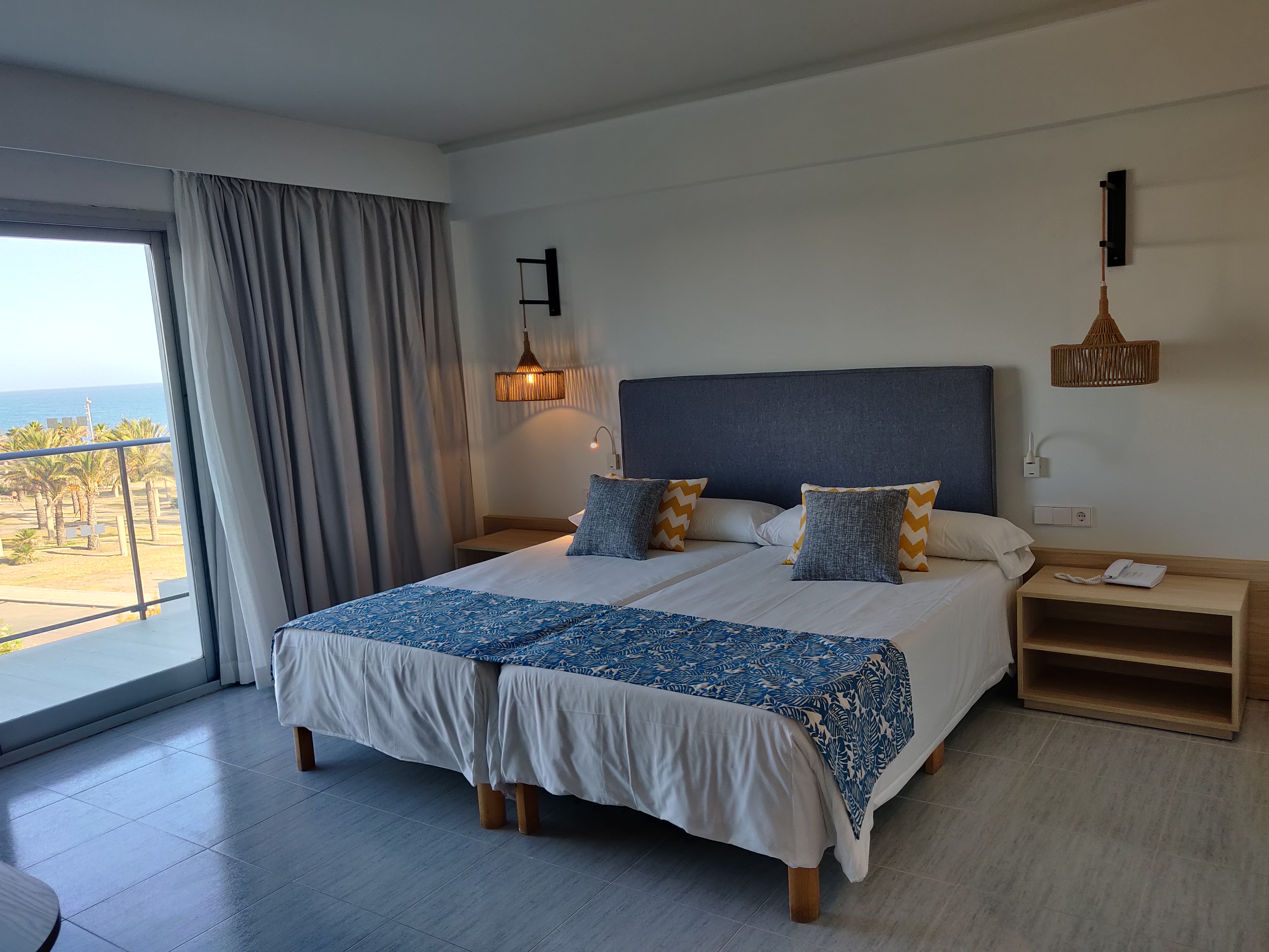 Family Room Sea View