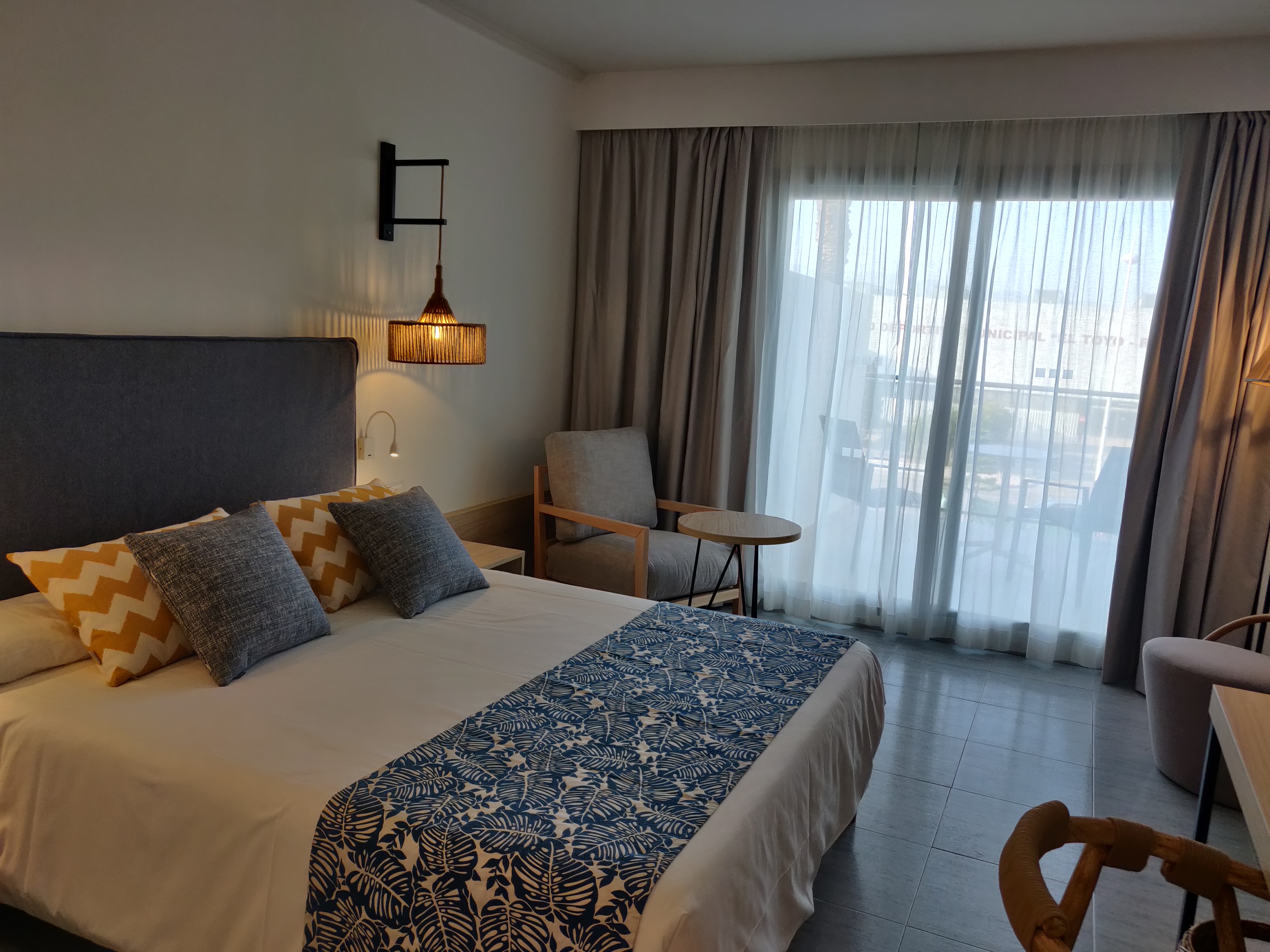 Double or Twin Deluxe